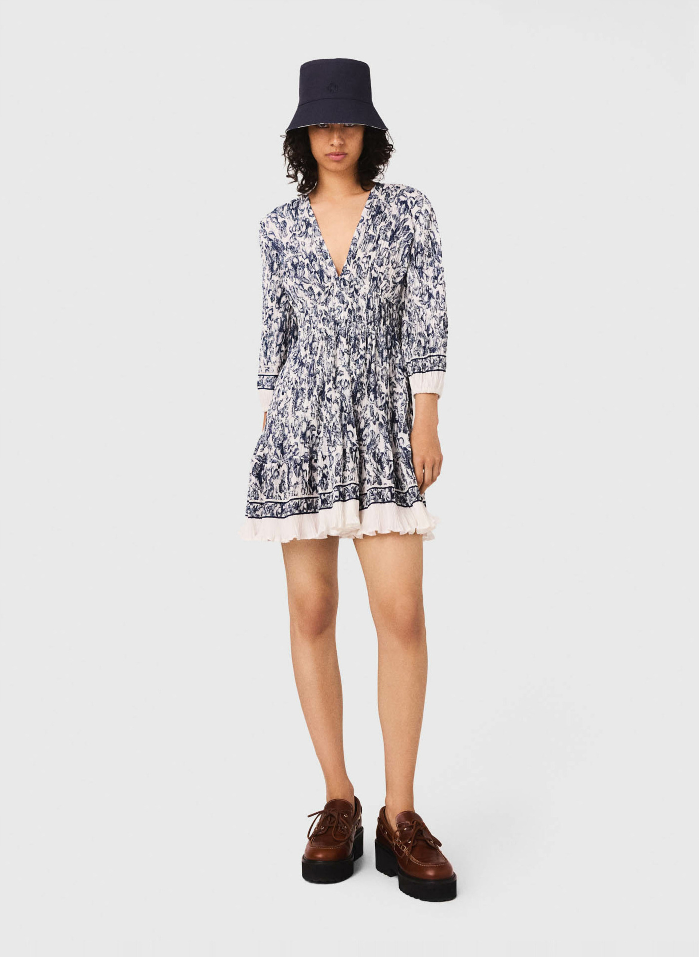 Robe courte col v à motifs MAJE Bleu