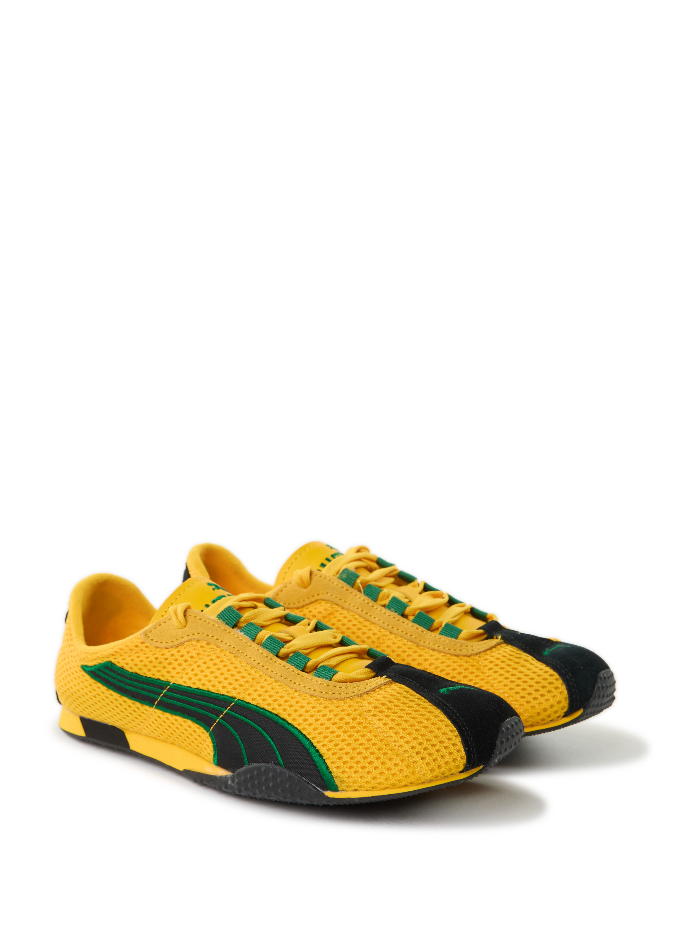 Round-toe sneakers PUMA Yellow