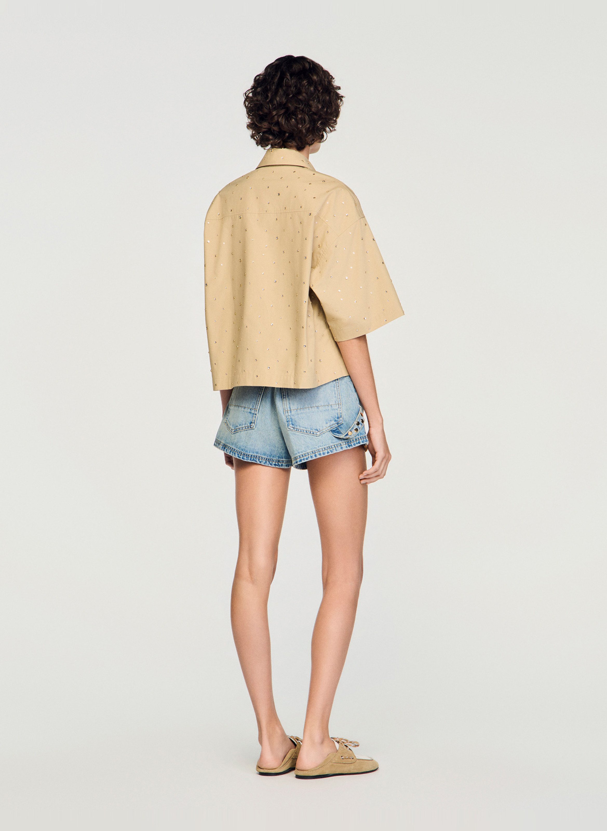 Chemise ample courte à strass SANDRO Beige