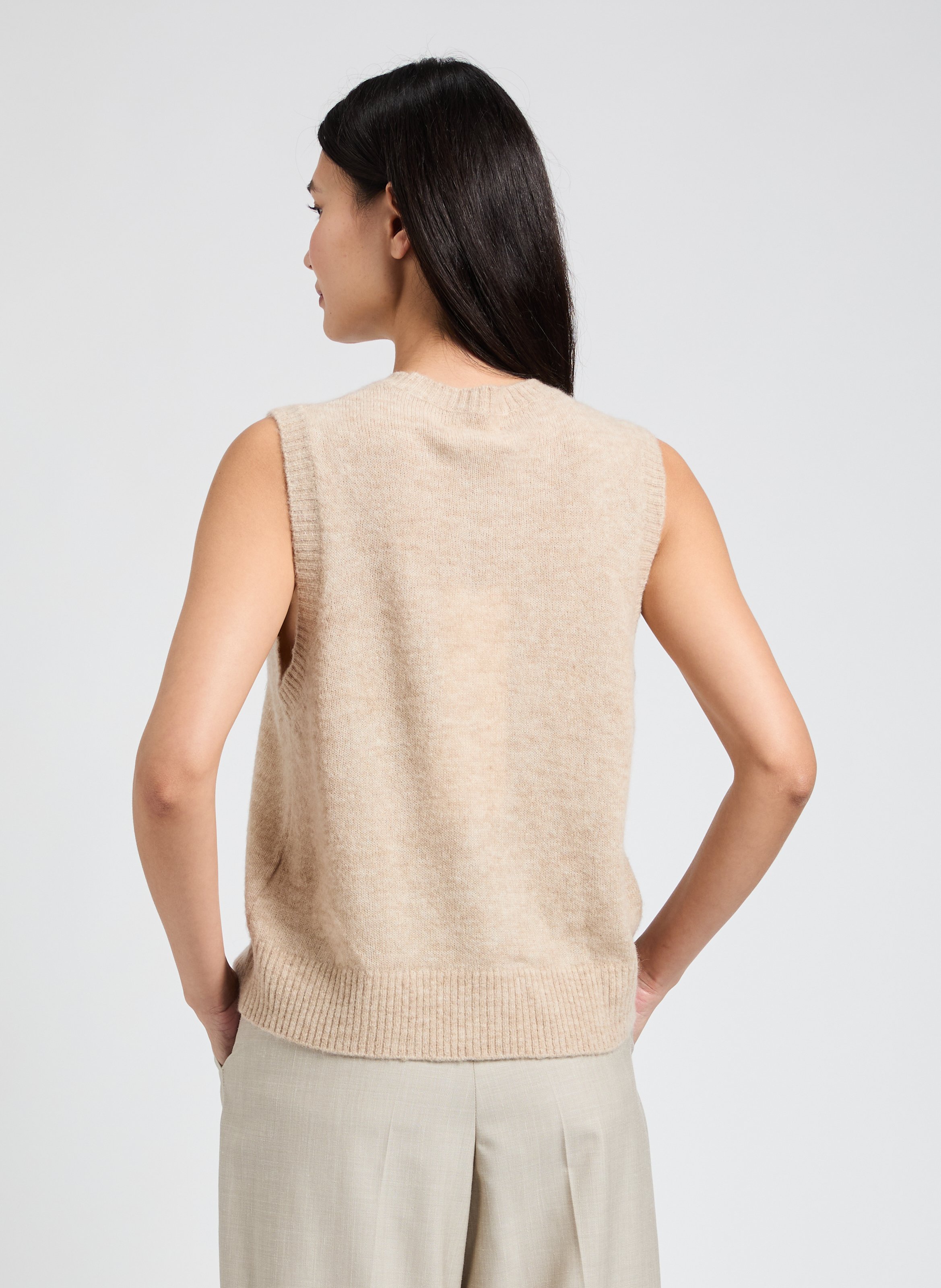 Sleeveless wool blend sweater SAISON 1865 Beige