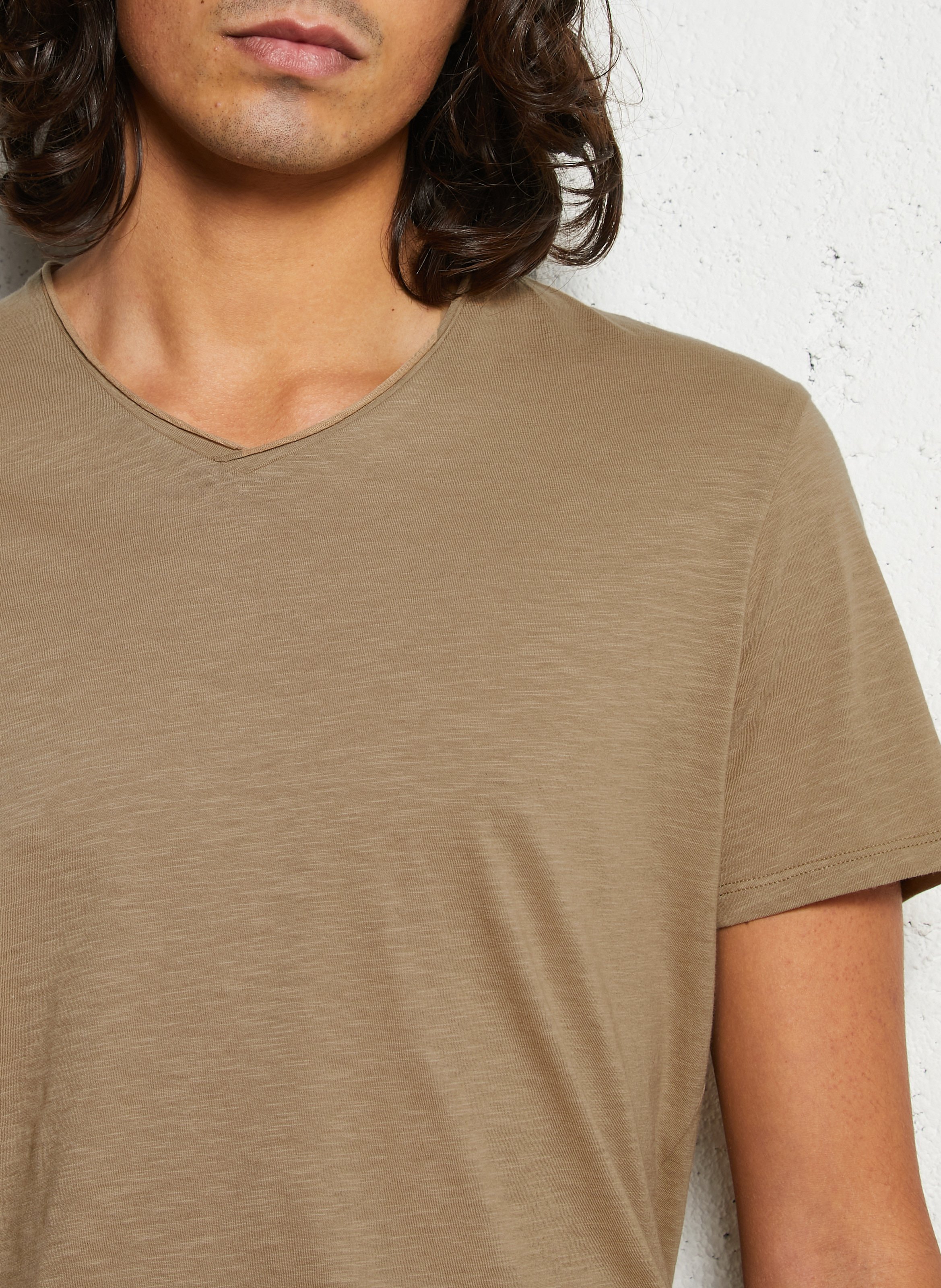 Tee-shirt droit col v en coton IKKS Beige