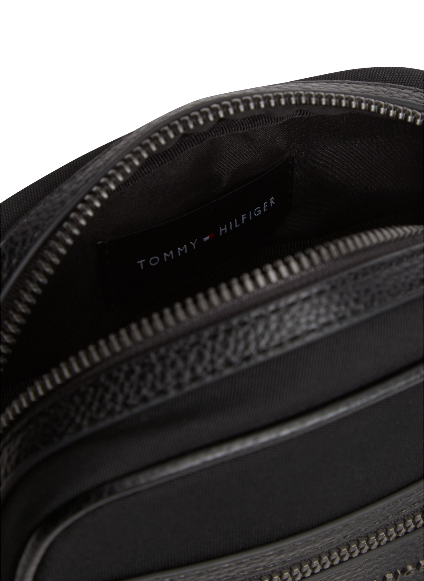 Satchel TOMMY HILFIGER Black