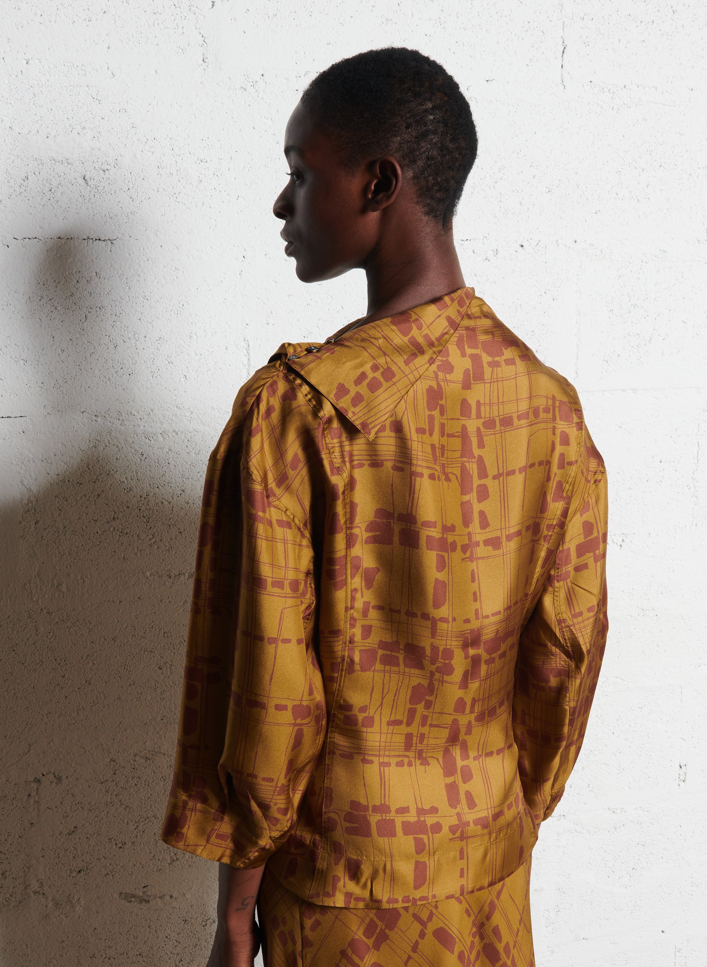 Top ajusté imprimé en soie figari SOEUR Multicolore