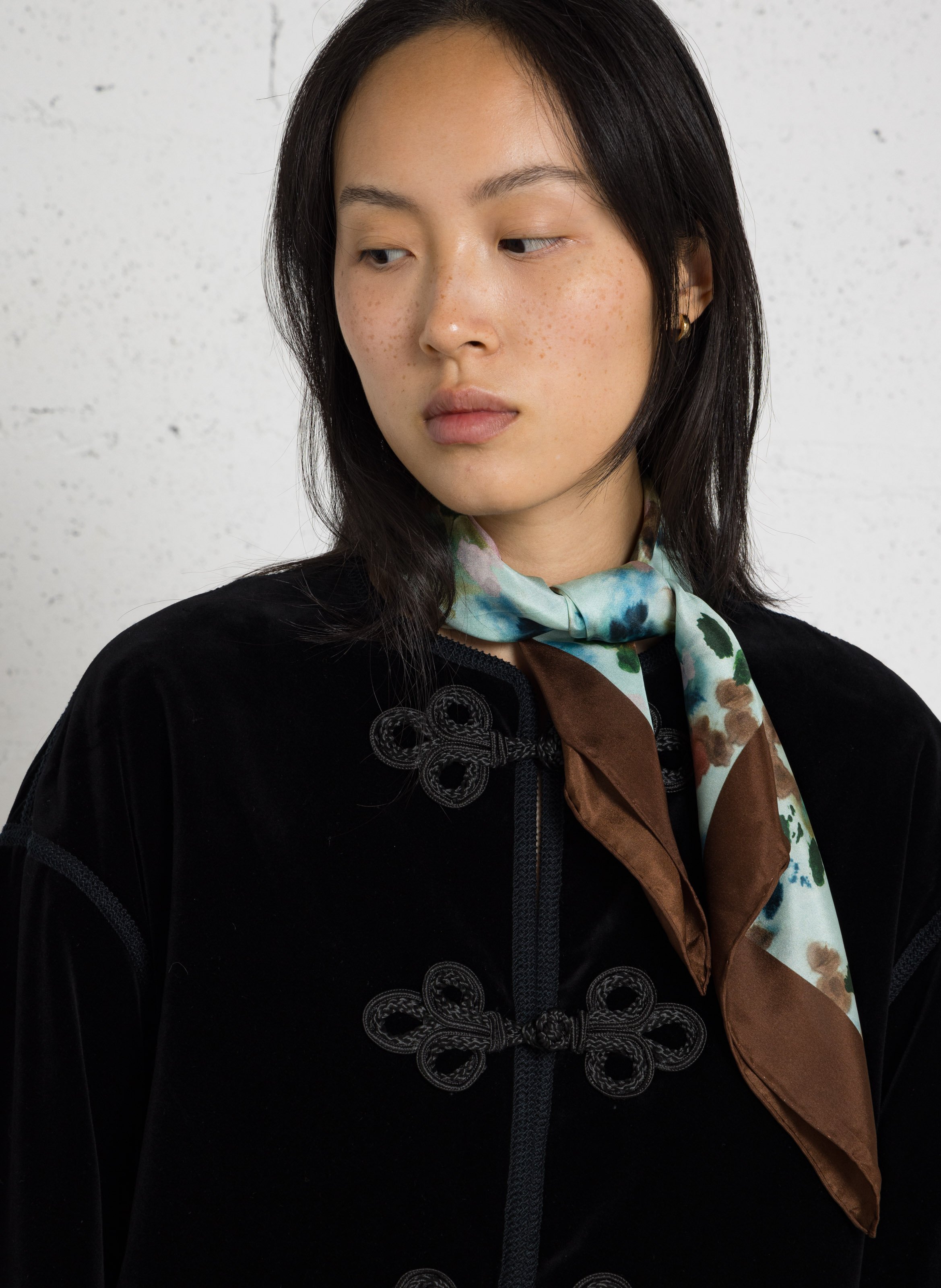 Foulard en soie imprimé capucine SOEUR Bleu