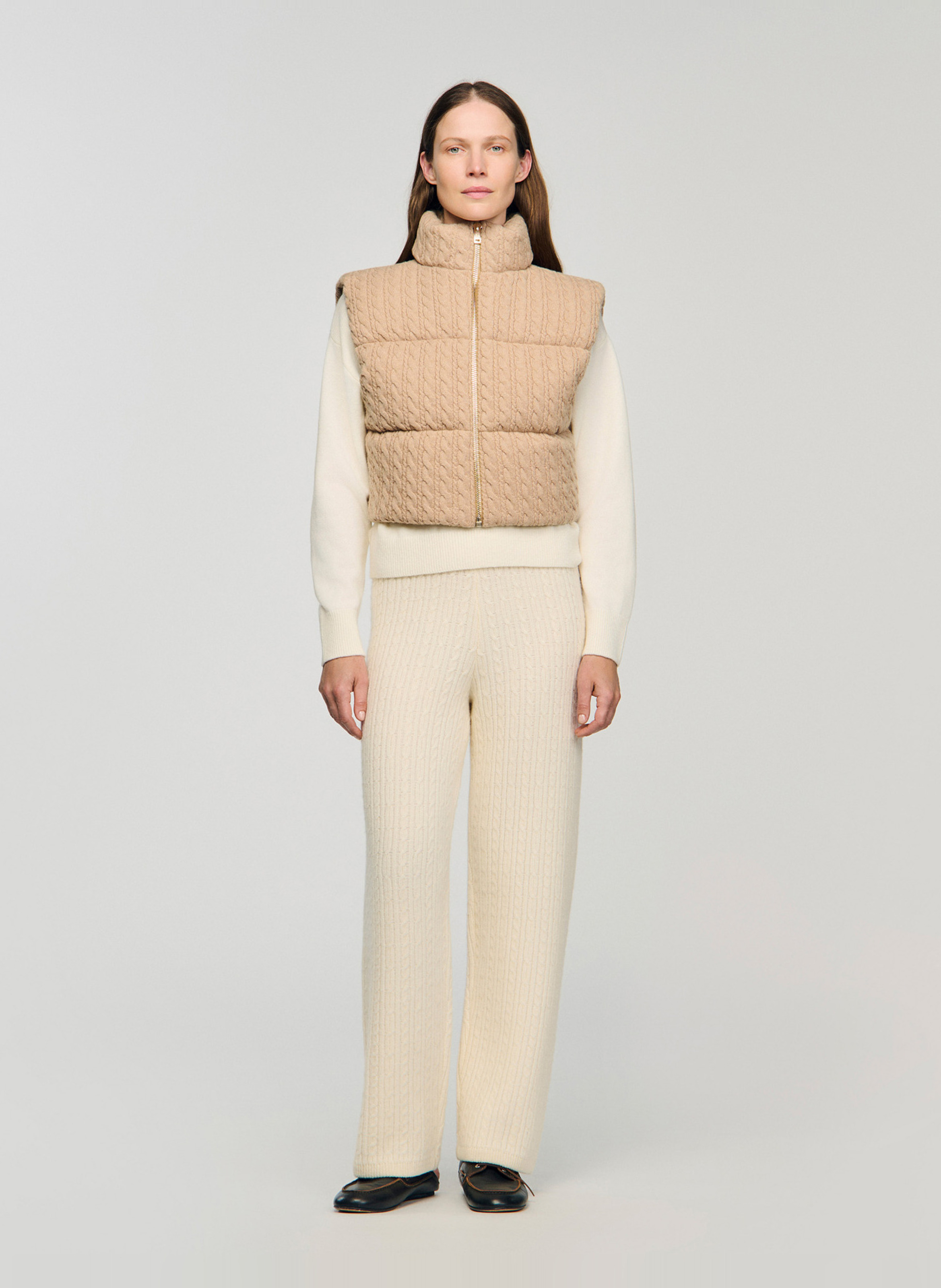 Doudoune courte ajustée en laine SANDRO Beige