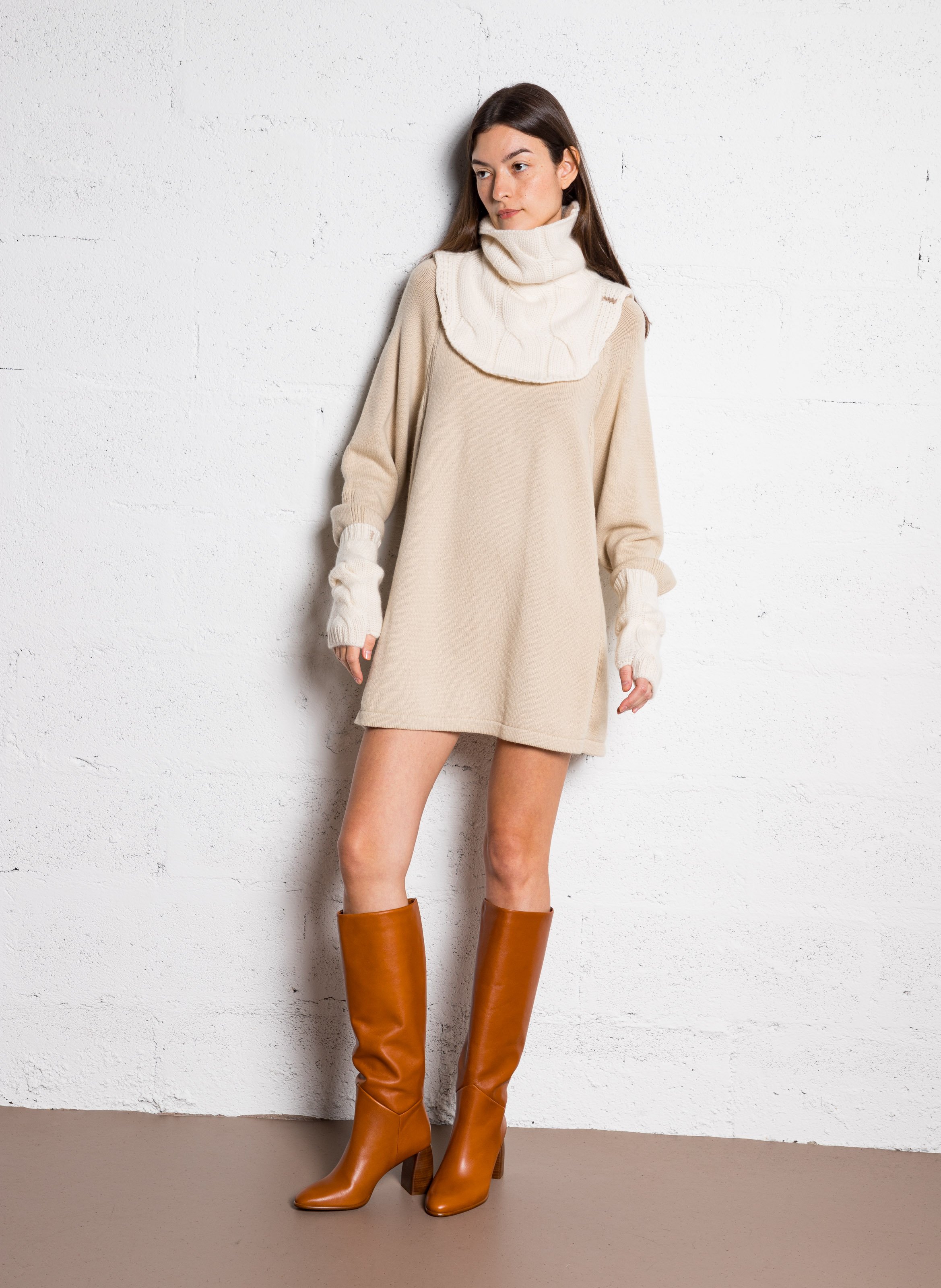 Robe pull courte en laine et coton medee BA&SH Beige