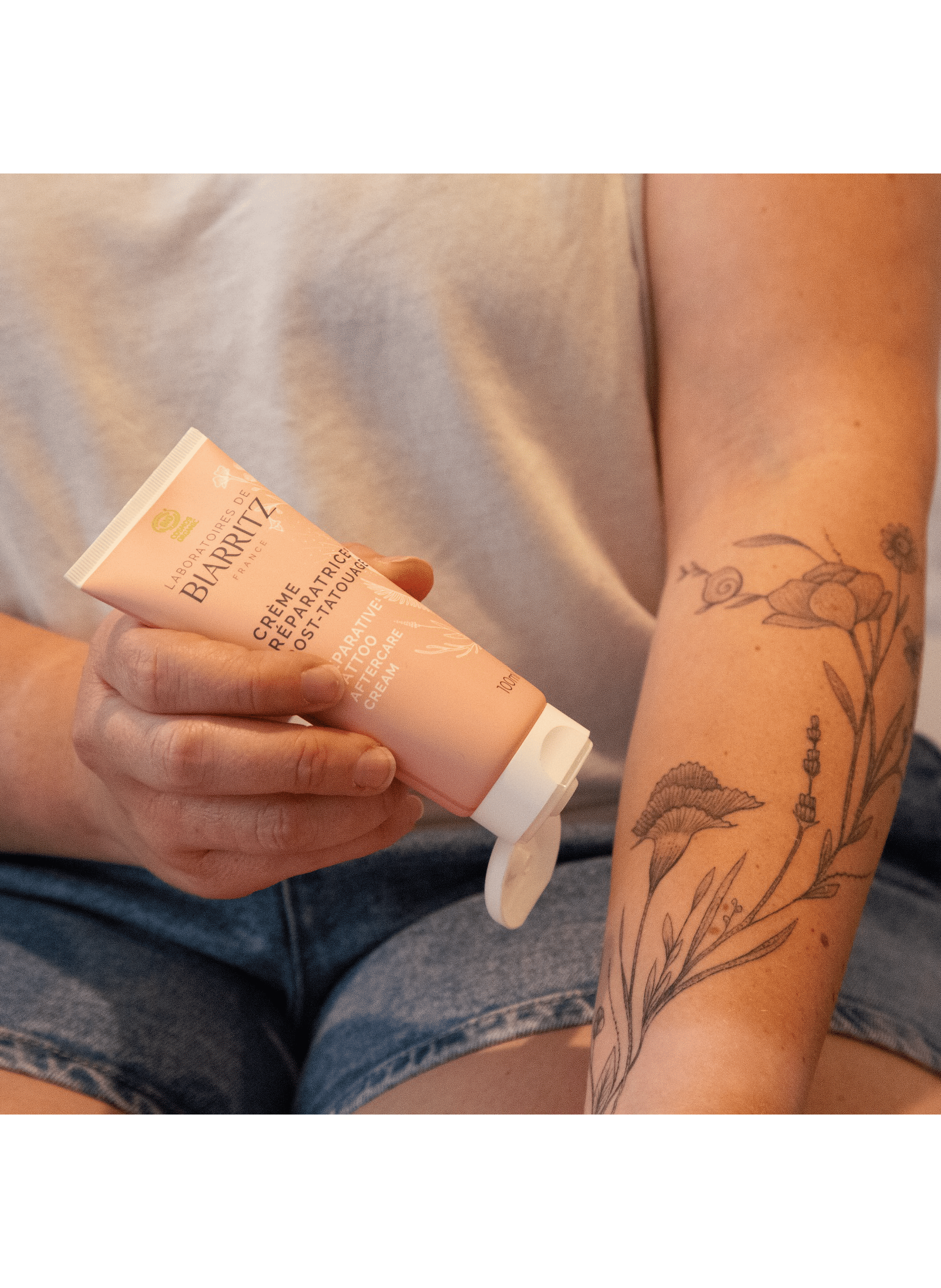 Alga Cicosa Reparative Tattoo Aftercare Cream LABORATOIRES DE BIARRITZ No color