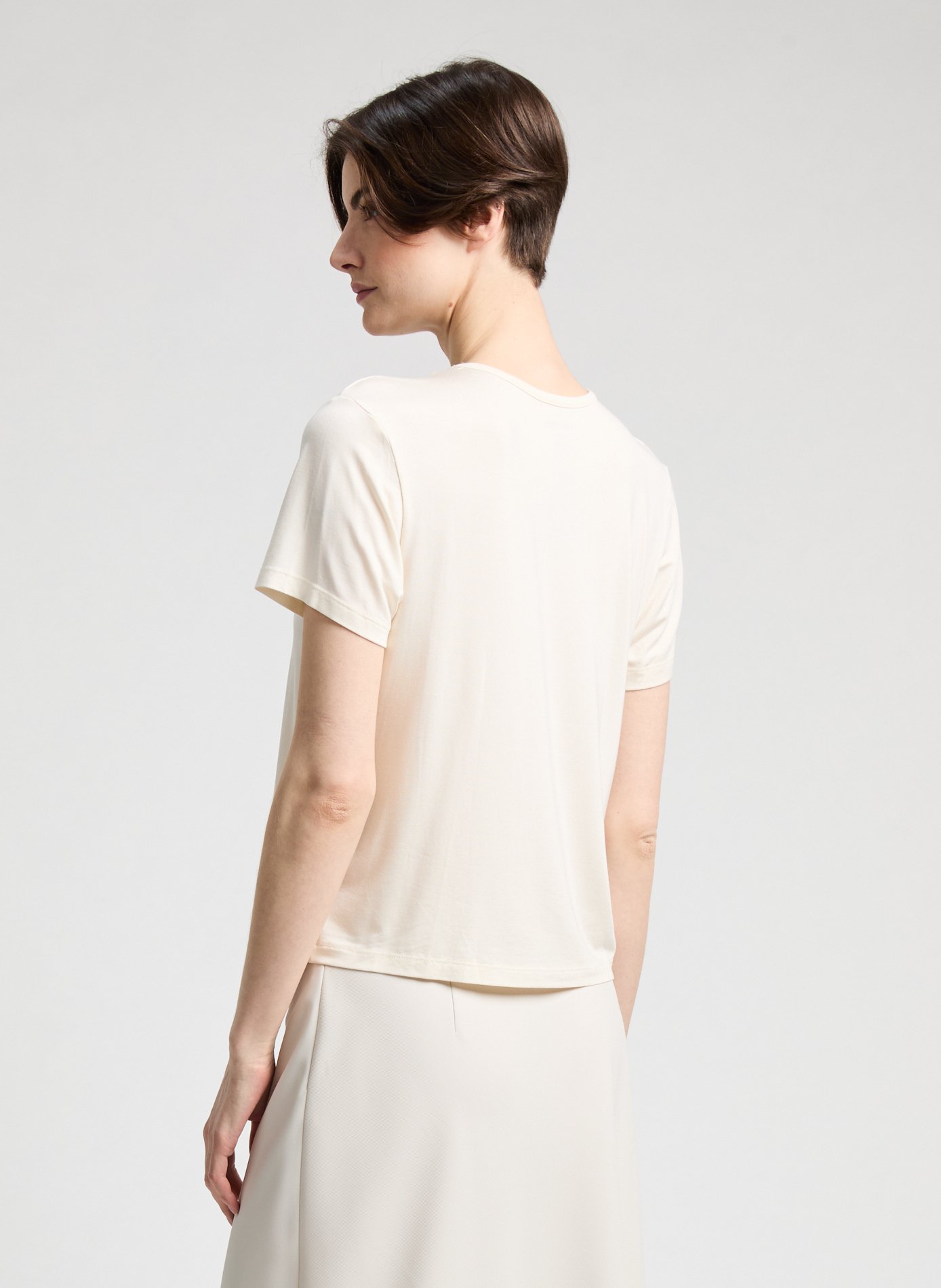Straight round-neck T-shirt Beige