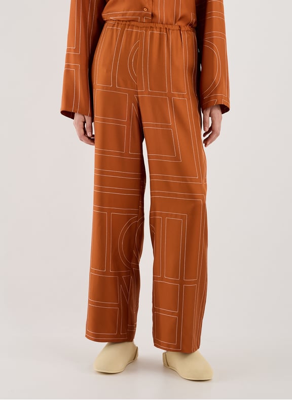Pantalon en soie Orange by TOTEME TOTEME Pantalon en soie Orange