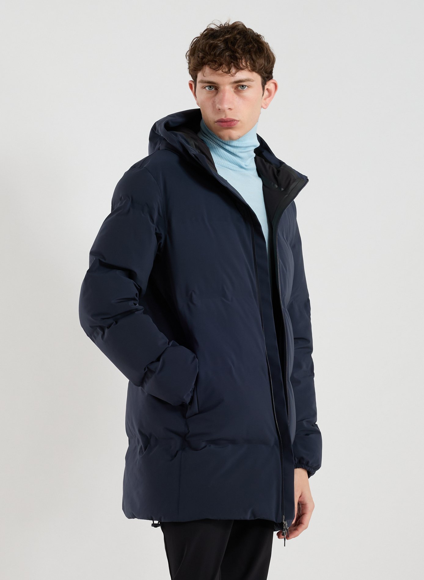 HERNO Quilted down jacket with hood Blue