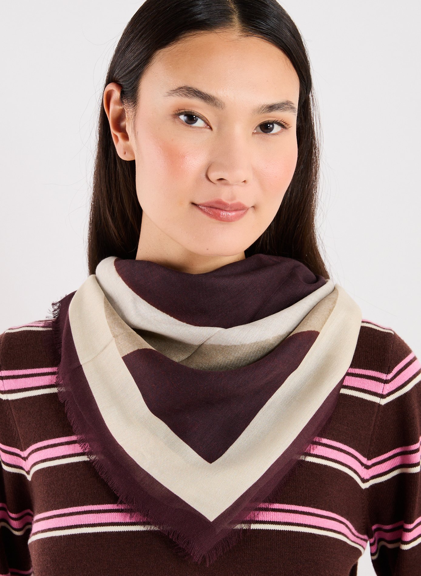 Etole imprimée en laine SAISON 1865 Marron