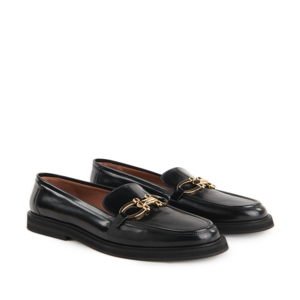 Flattered Leather Moccasins In Black
