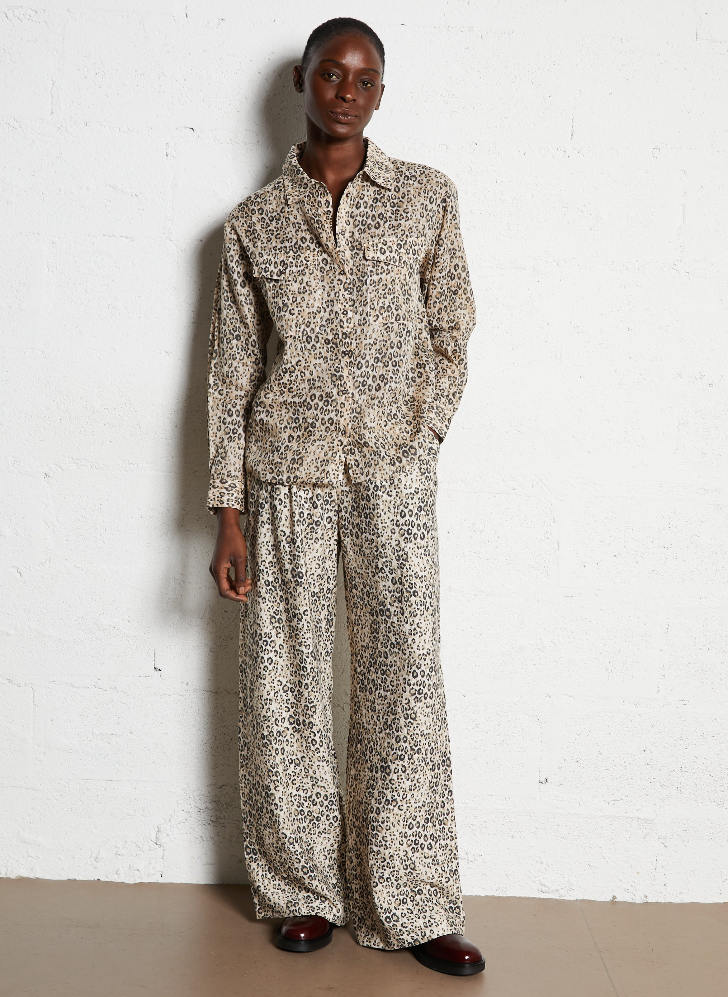 Chemise droite boutonnée à motif léopard sonia MAISON 123 Gris