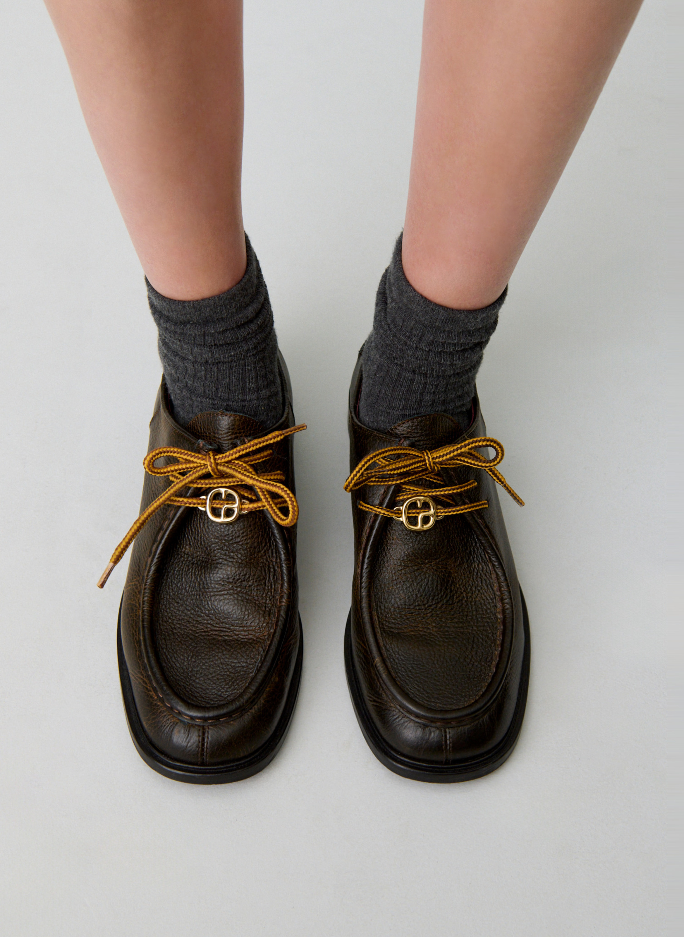 Mocassins unis à lacets en cuir aikovintage CLAUDIE PIERLOT Marron