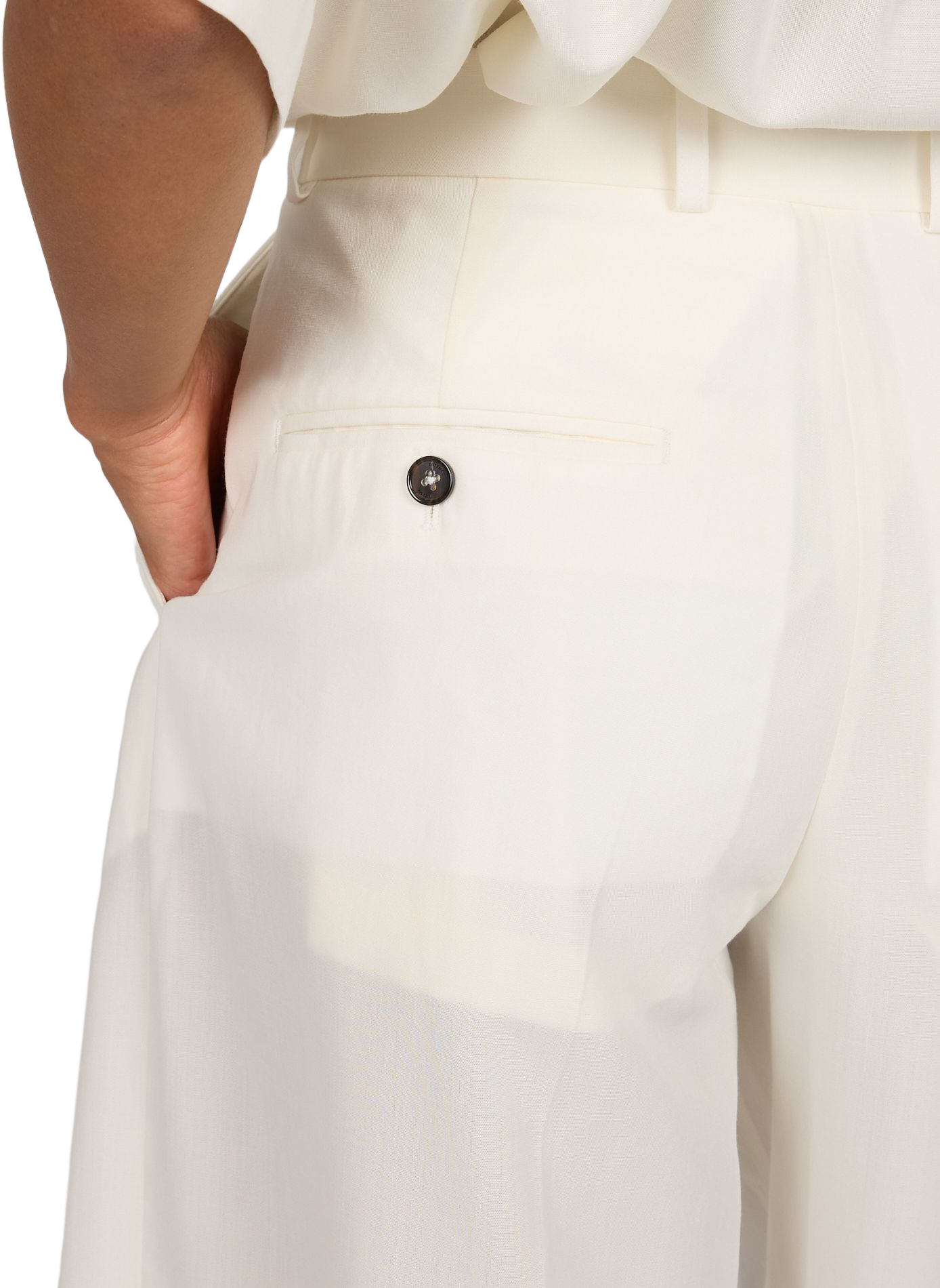 Kurze hohe Taille TOTEME Beige