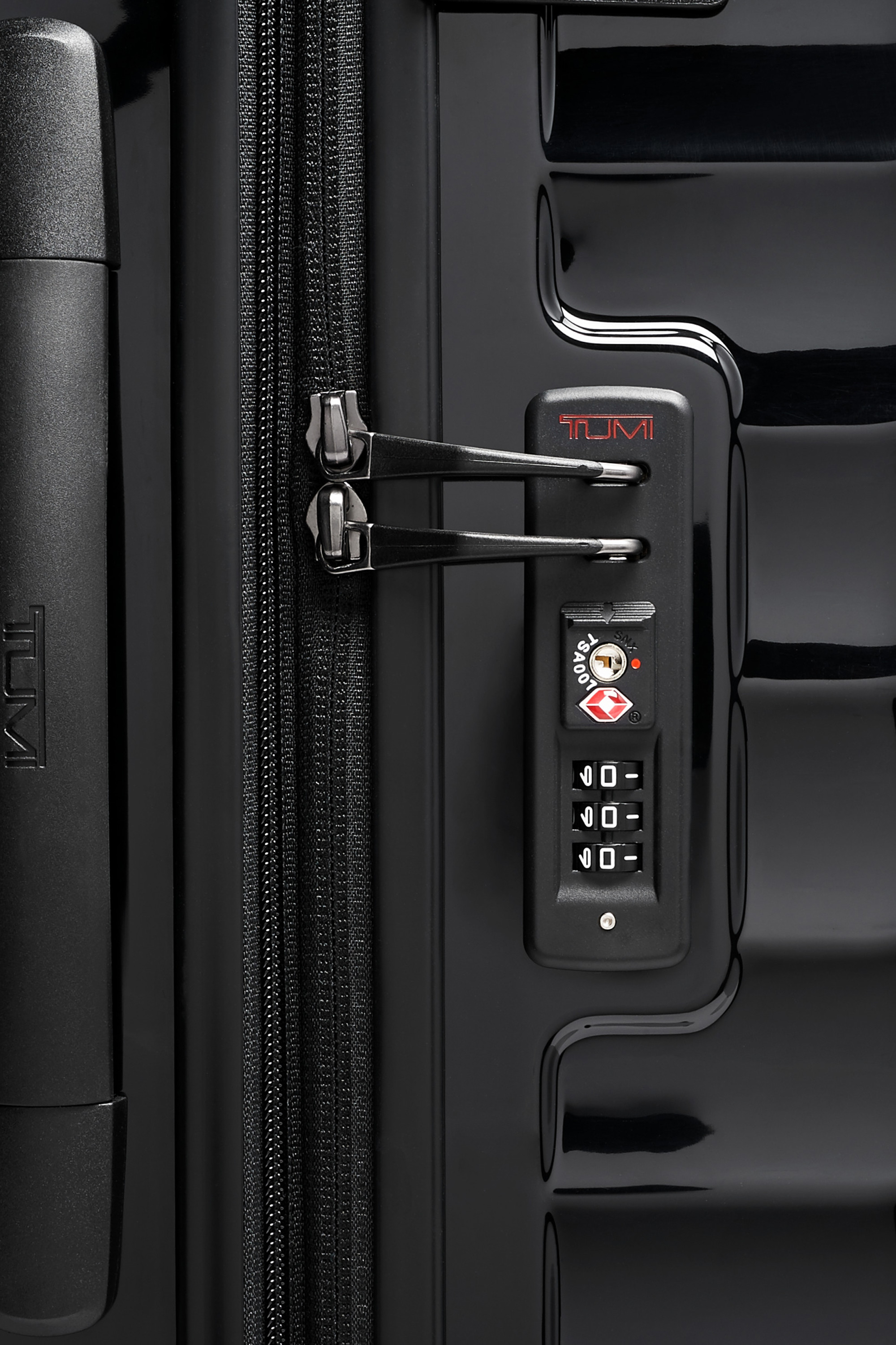 19 degree transporter taille l TUMI Noir