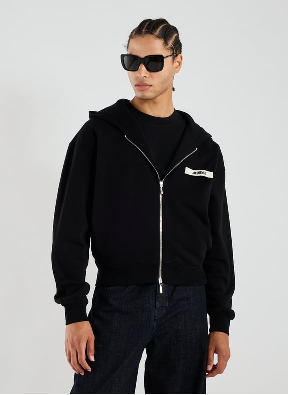 Le hoodie Zip gros grain Noir by JACQUEMUS JACQUEMUS Le hoodie Zip gros grain Noir