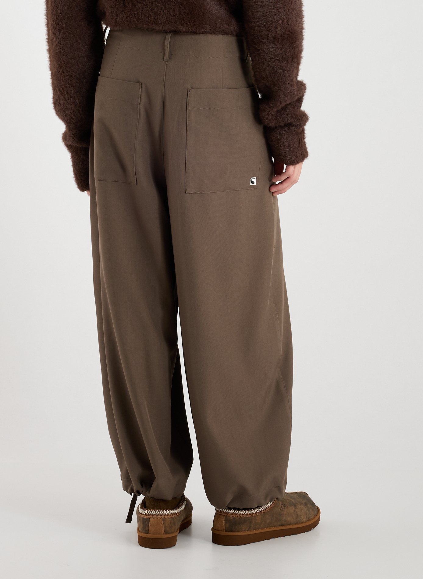 Solid carrot pants MERELY MADE Brown