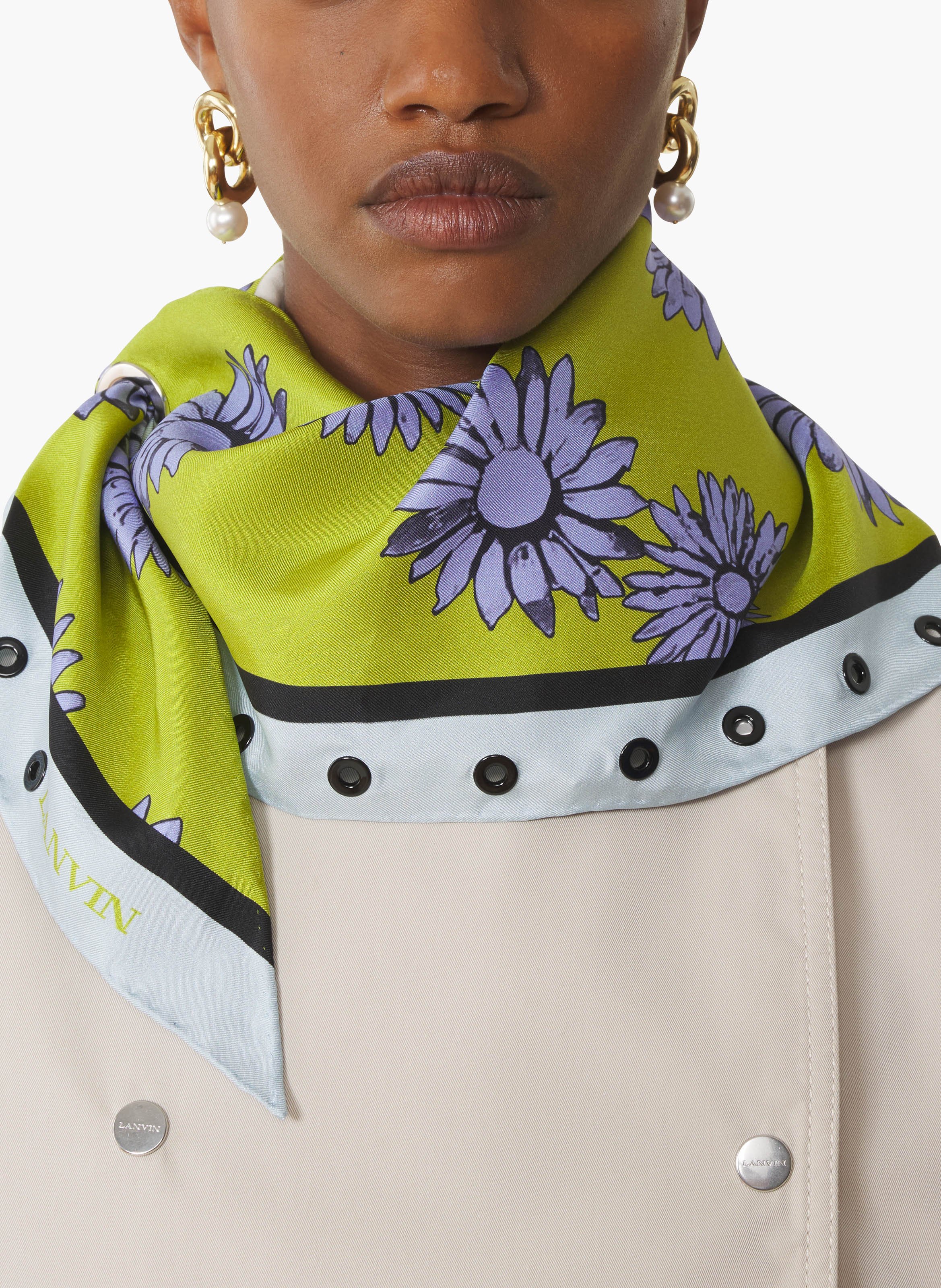 Foulard triangle à motifs marguerite en soie LANVIN Vert