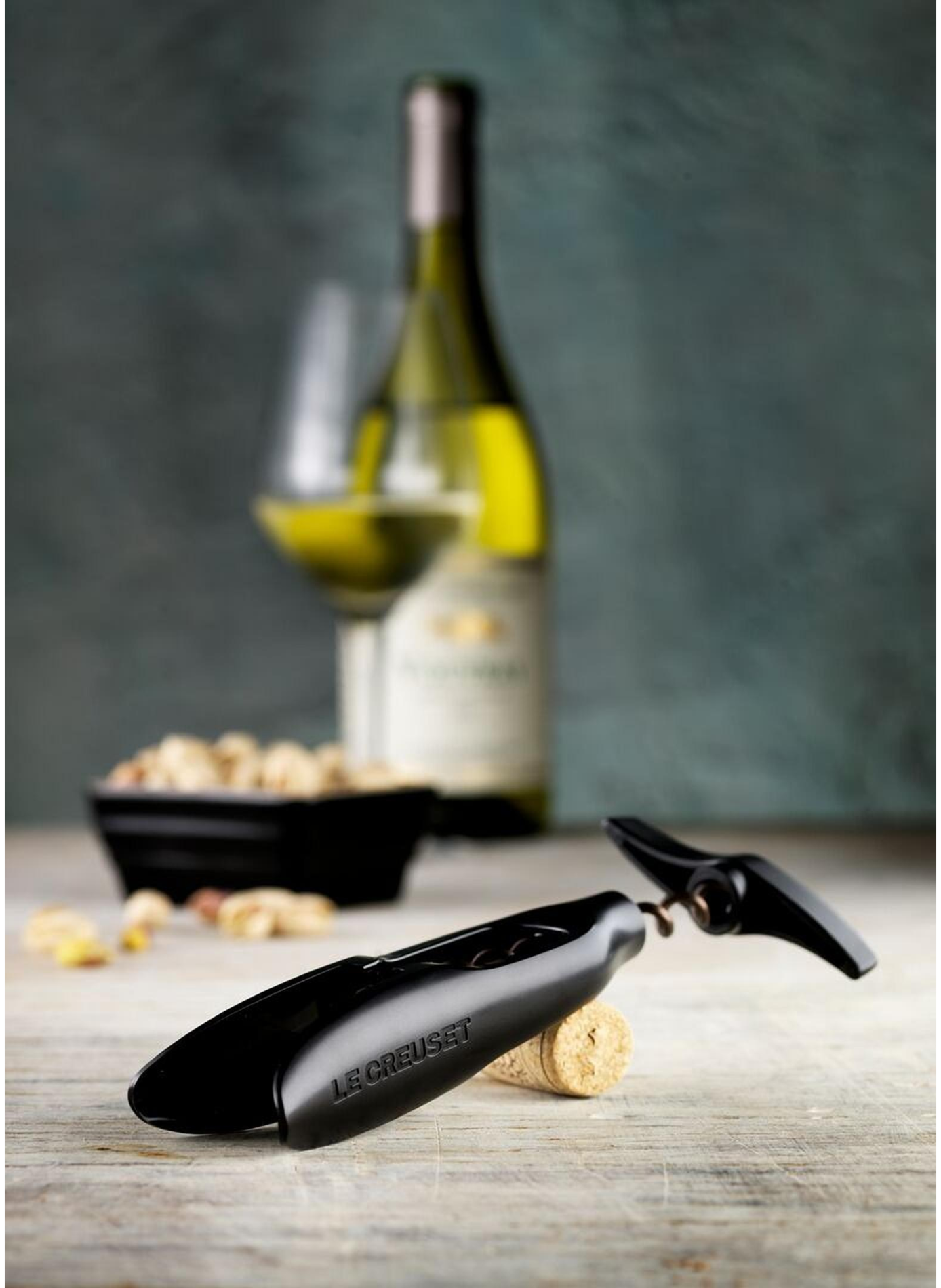 GS-190 Stopper Set and Sommelier Corkscrew LE CREUSET Black