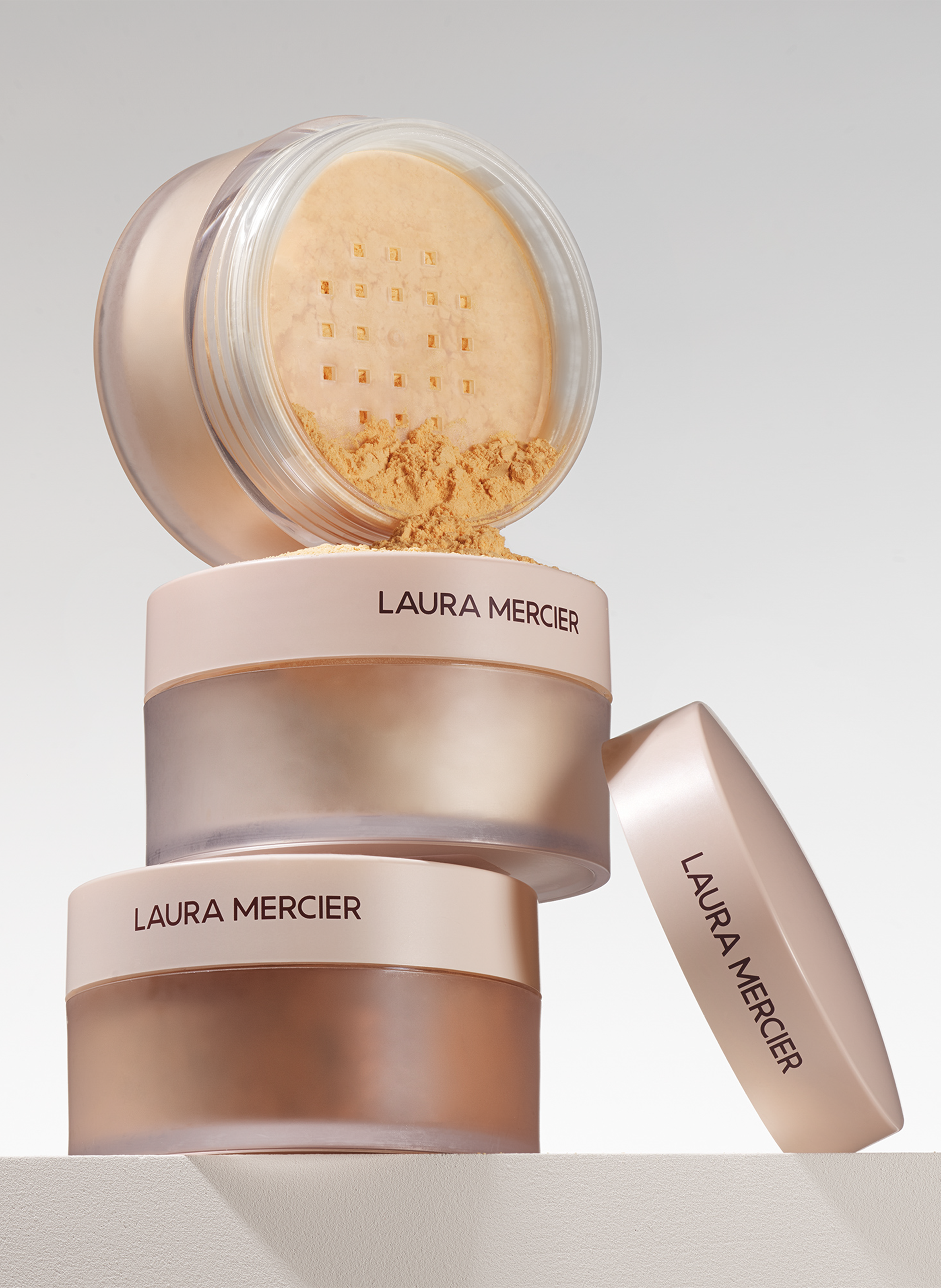 Poudre fixatrice - Translucent Loose Setting Powder Ultra Blur LAURA MERCIER Honey