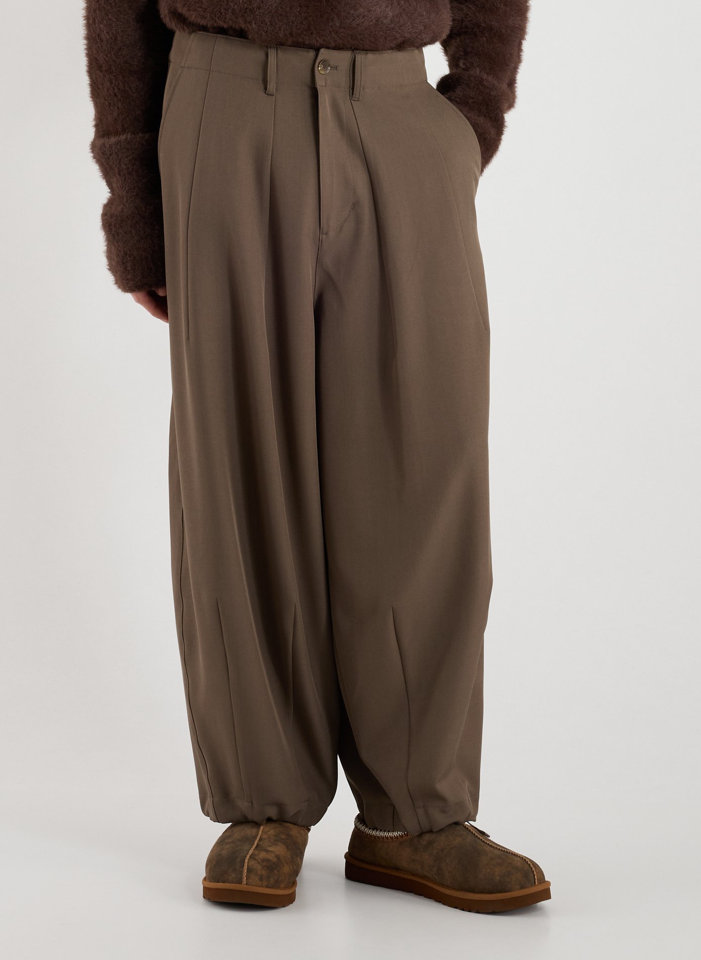 MERELY MADE Pantalon carotte uni Marron