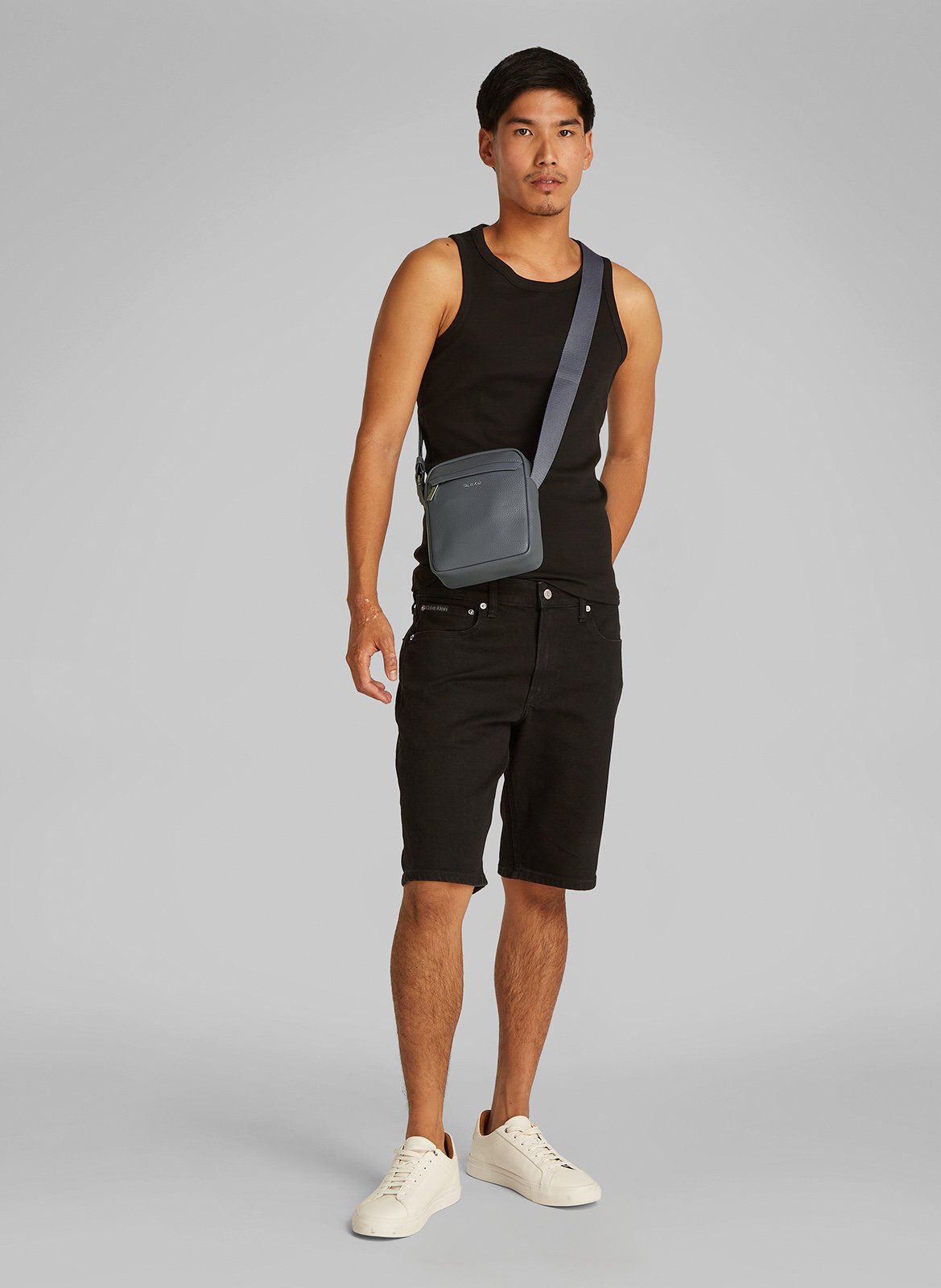 Sac à bandoulière CALVIN KLEIN Gris