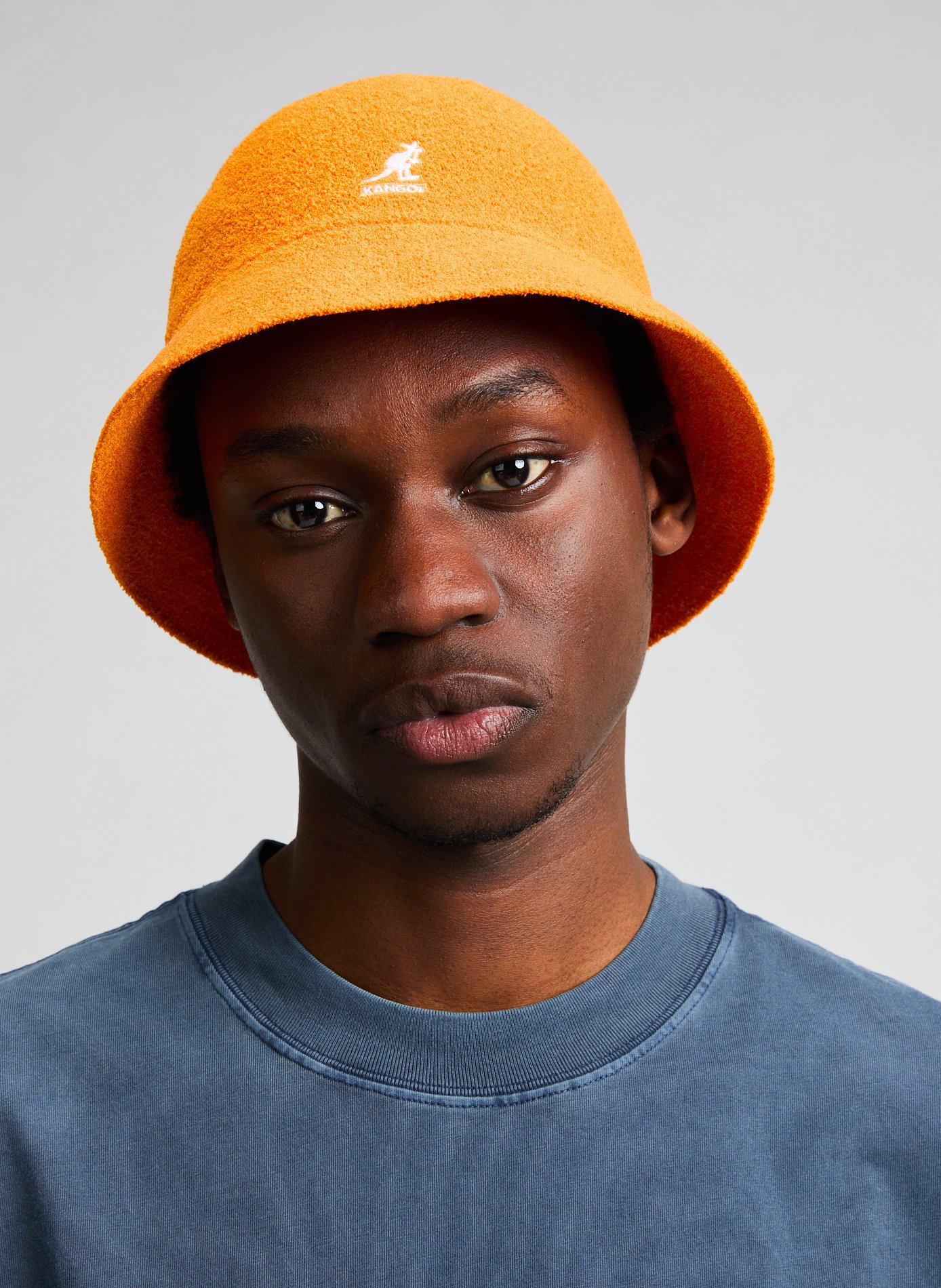 Bob texturé  KANGOL Orange