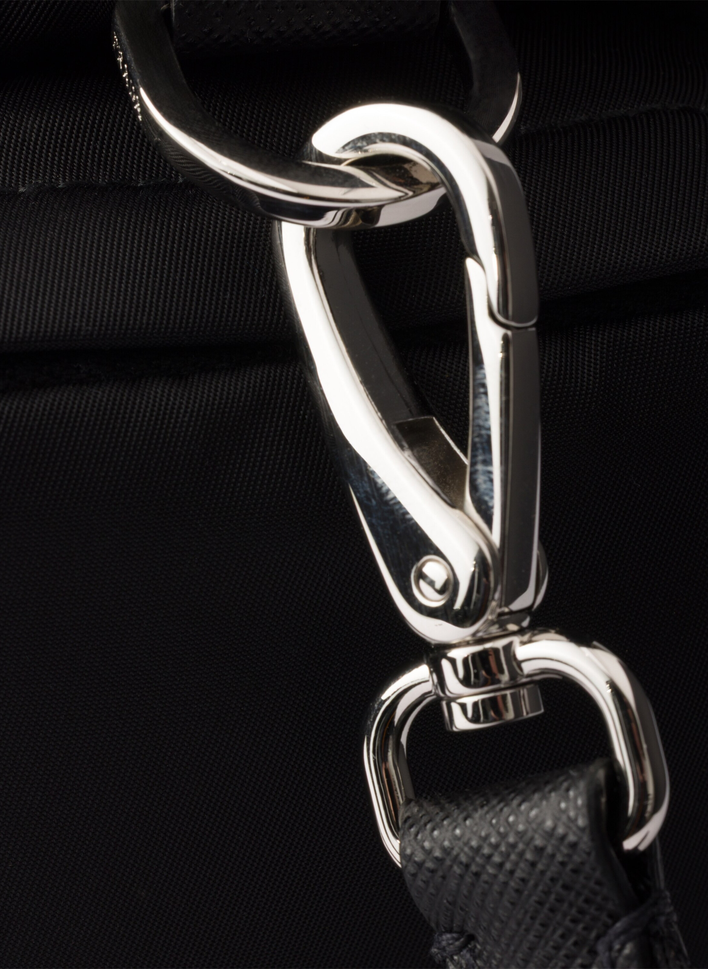 Sac porté épaule en re-nylon et cuir saffiano PRADA Noir