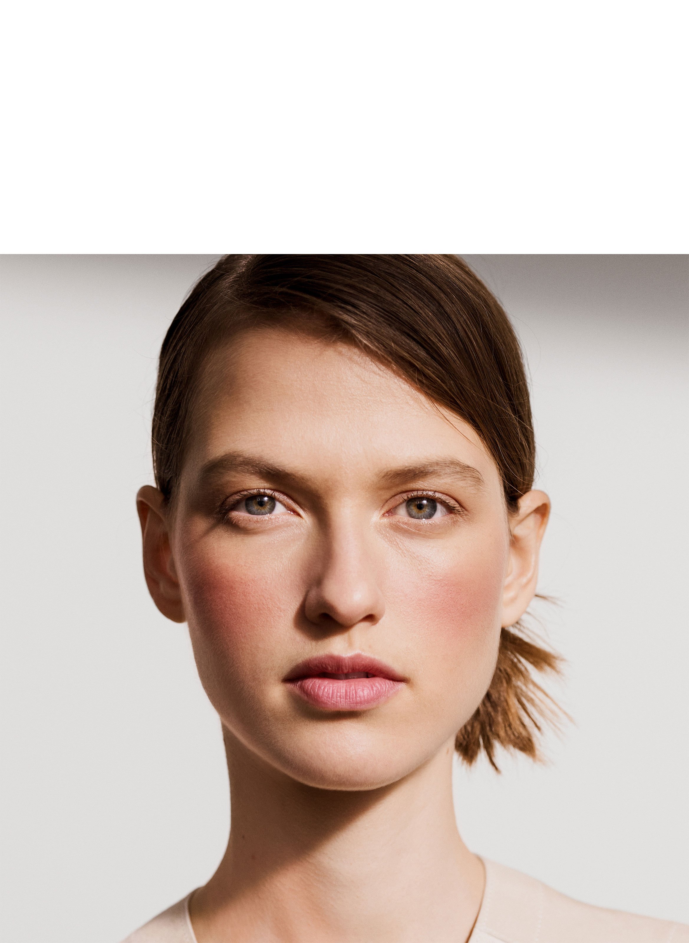 Rose Hermès Silky Blush powder refill, Rose Pommette HERMÈS Rose pommette