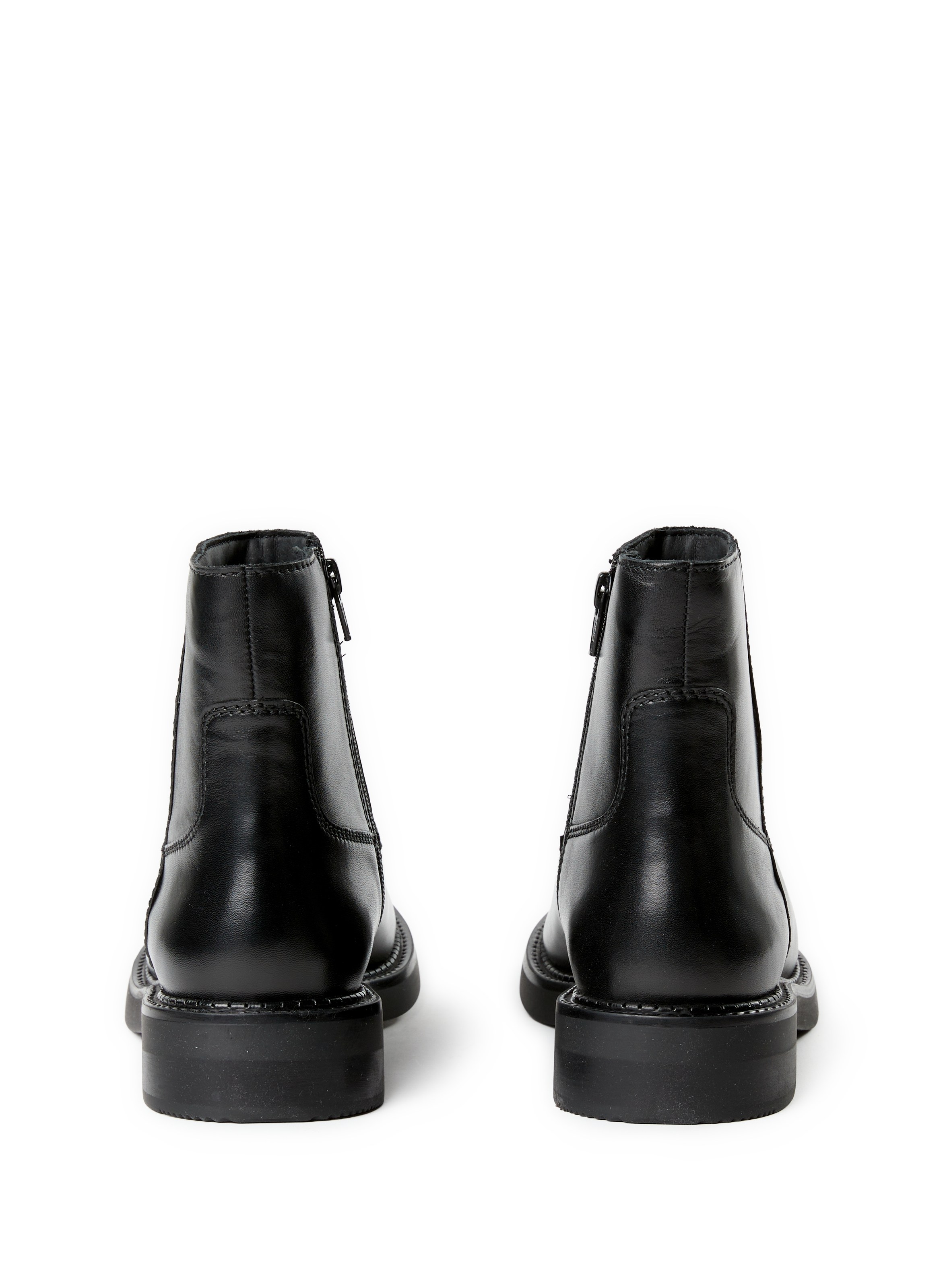 Solid leather ankle boots GEOX Black