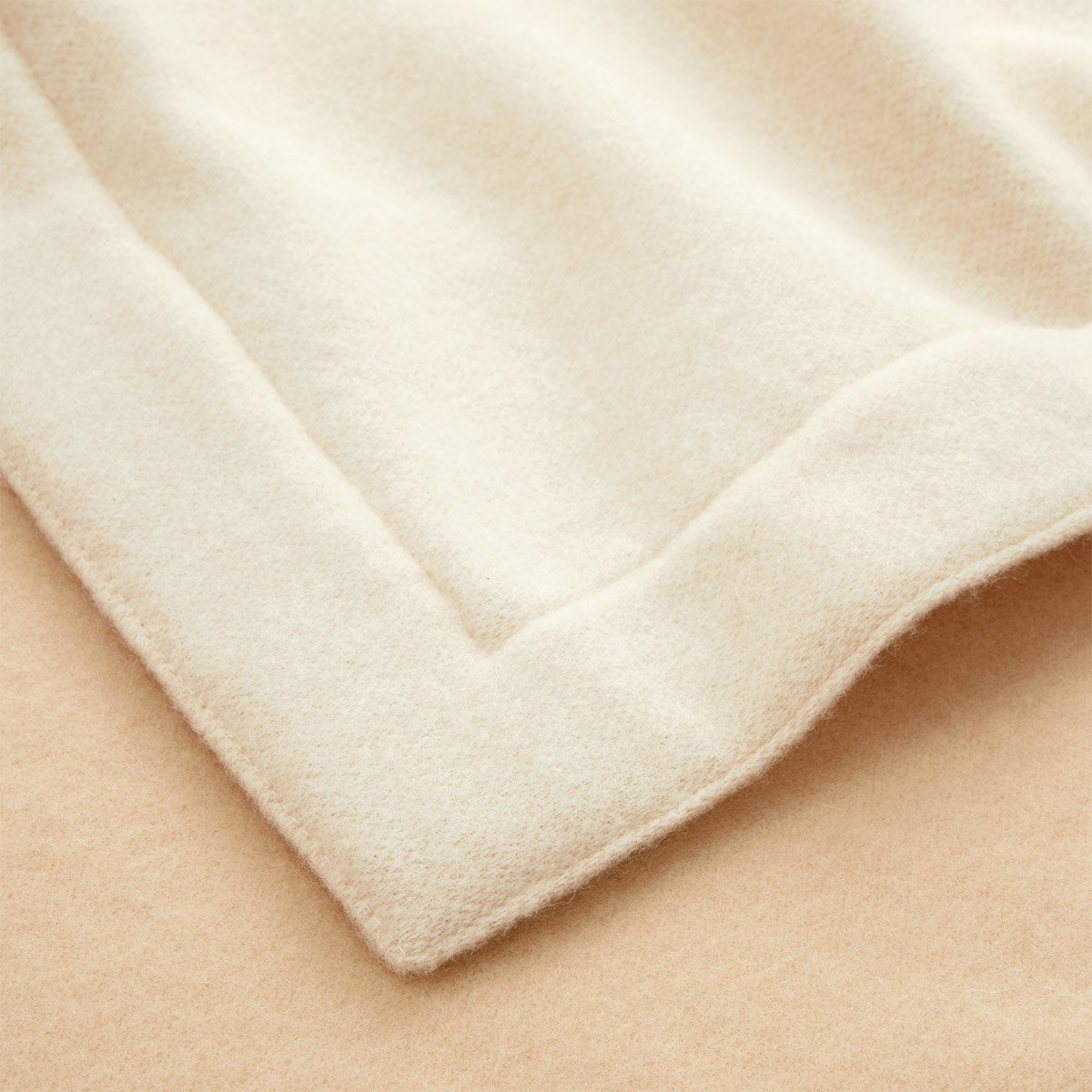Plaid en laine, hestia YVES DELORME Beige