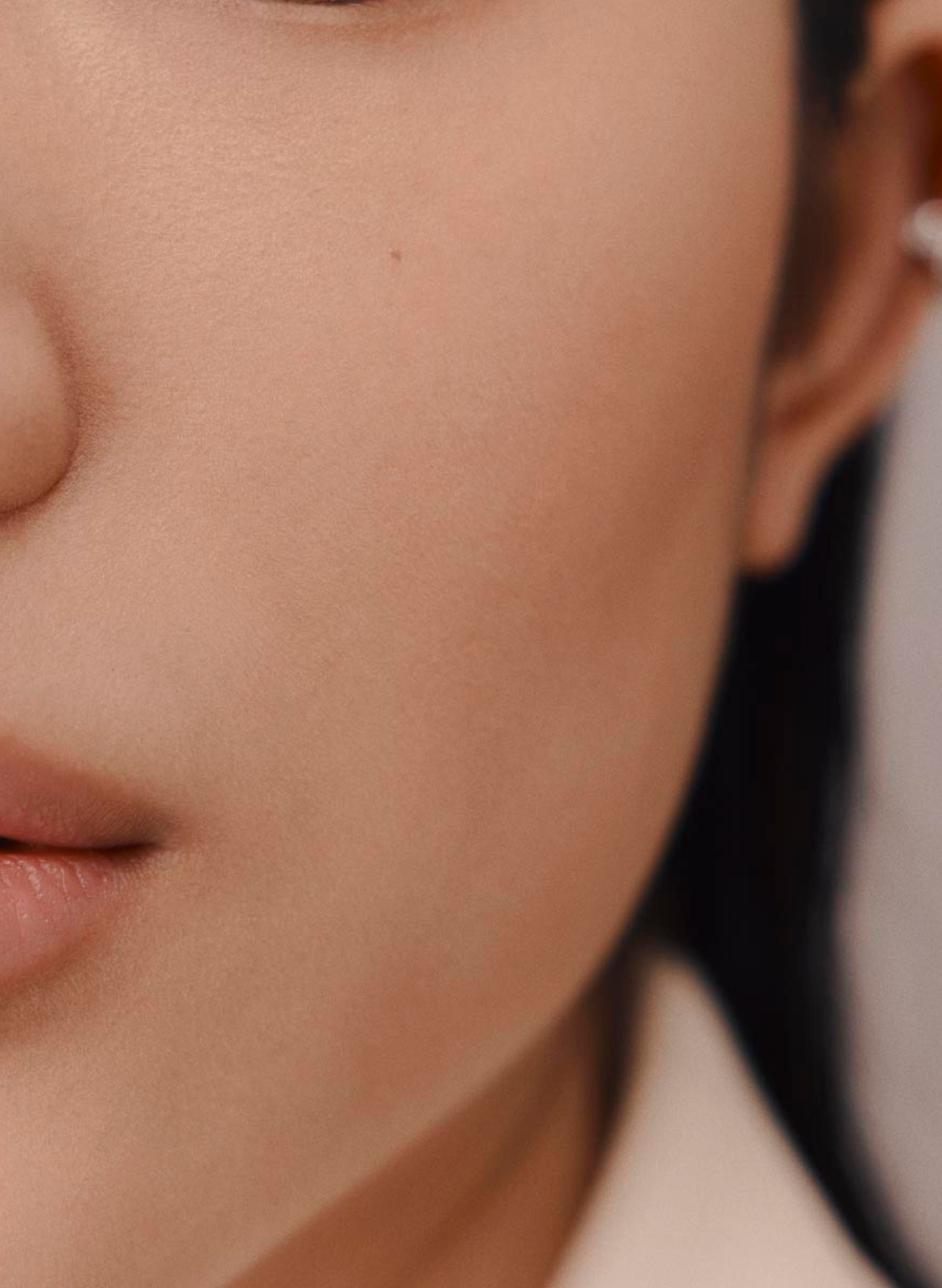 Hermès Plein Air - Matte luminous foundation care HERMÈS 31c sépia