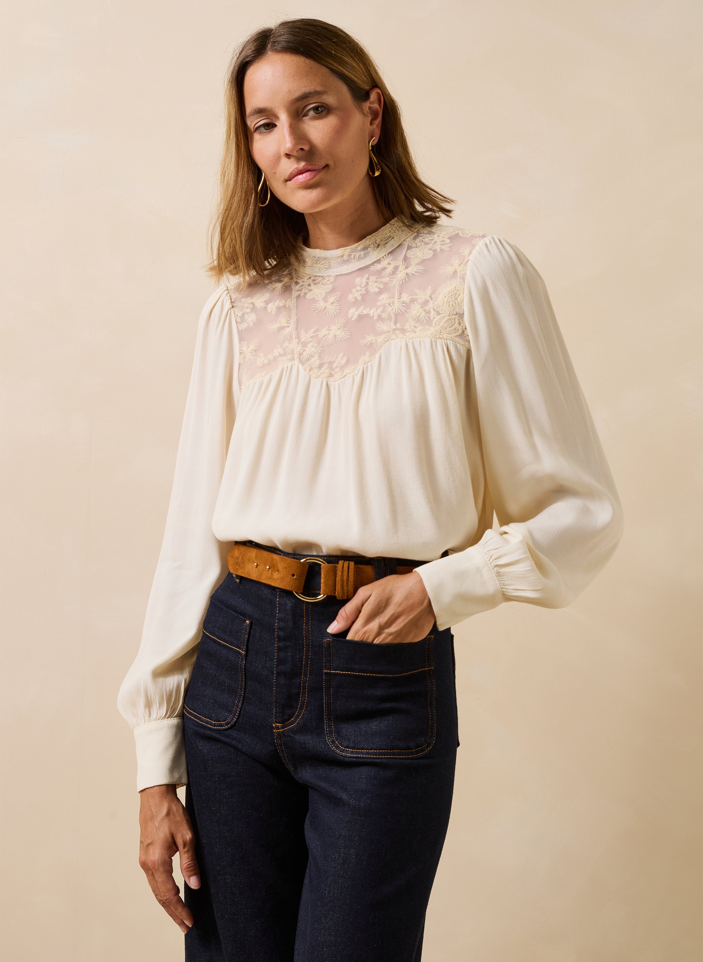 Blouse met lange mouwen van kant LA FEE MARABOUTEE Wit