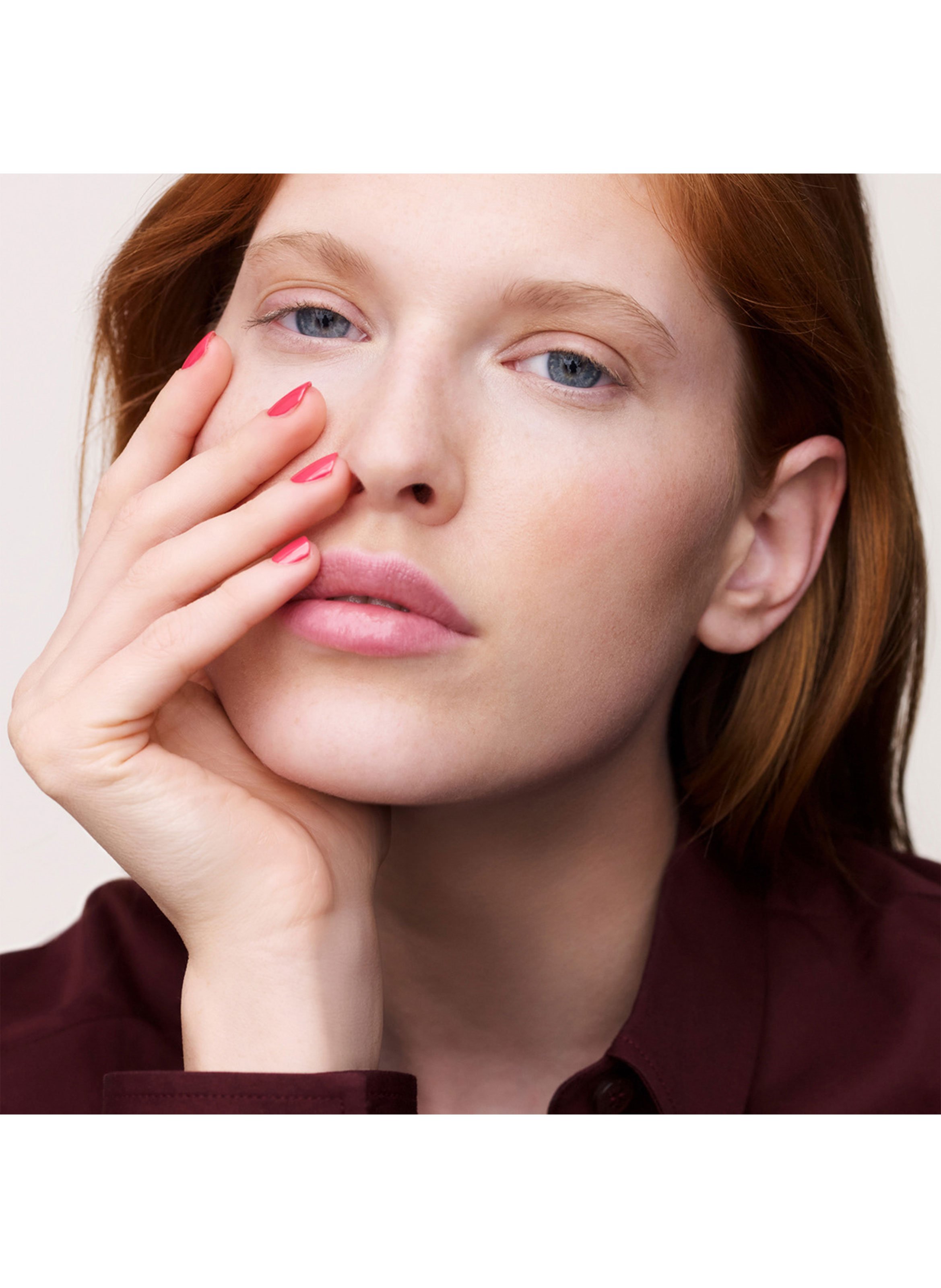 Les Mains Hermès Rose Incarnat enamel nail polish HERMÈS 43 rose incarnat