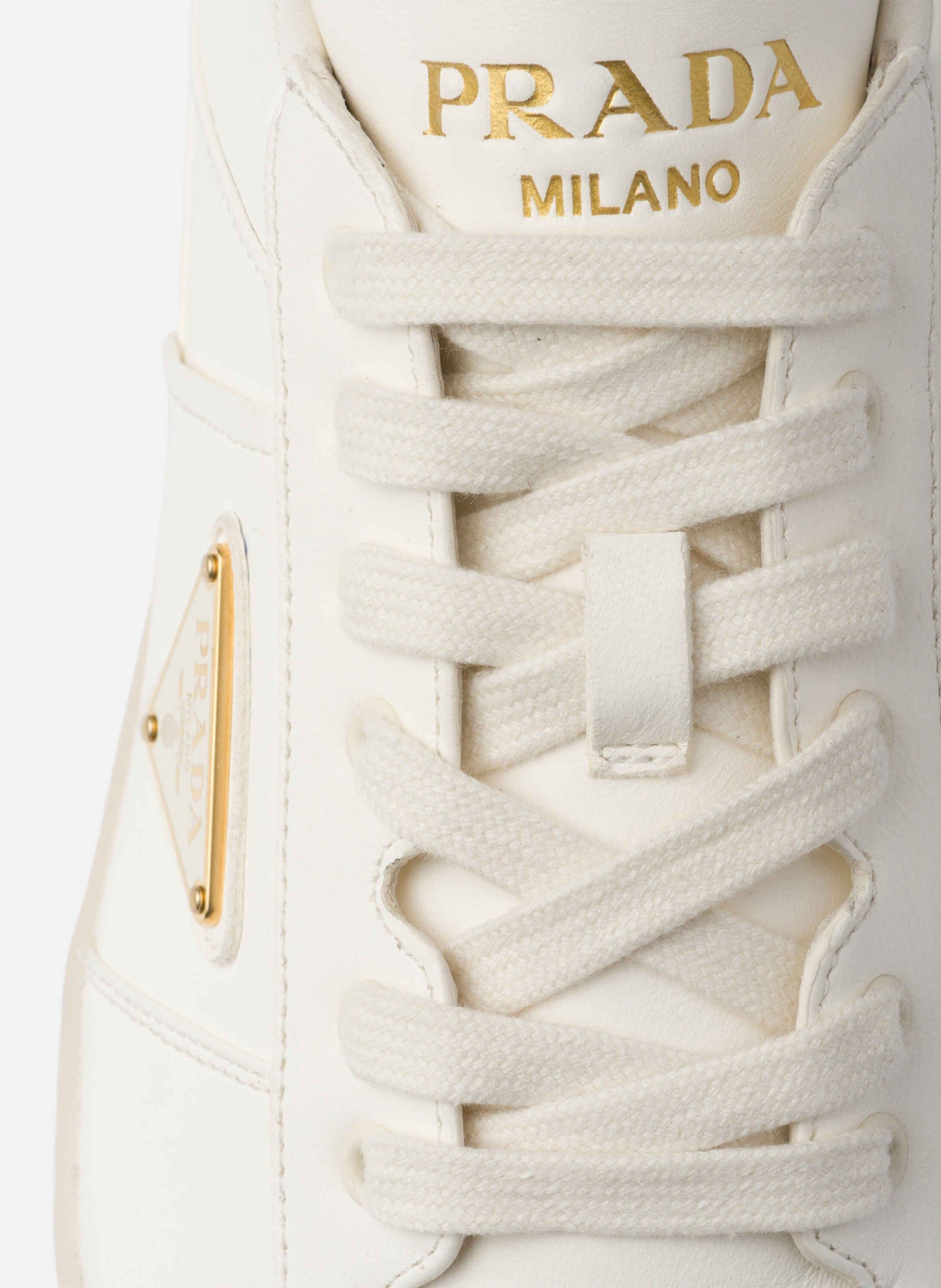 Sneakers downtown en cuir nappa PRADA Beige