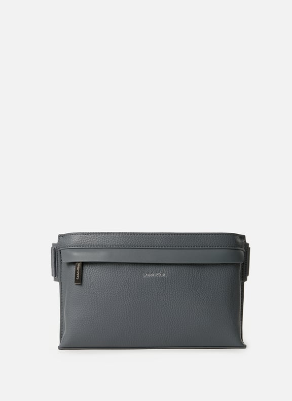 Sac bananane effet cuir Gris by CALVIN KLEIN CALVIN KLEIN Sac bananane effet cuir Gris