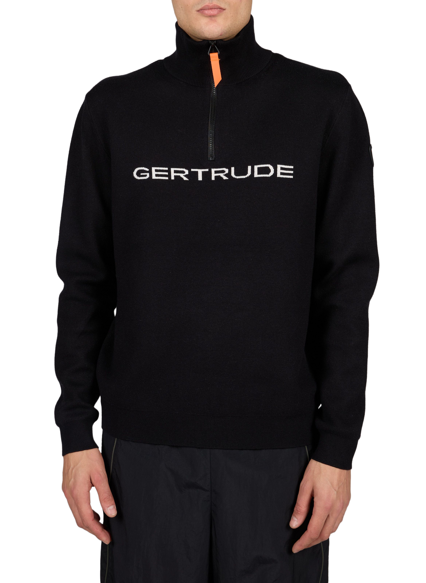 Pullover mit Reißverschluss-Stehkragen und Schriftzug GERTRUDE Schwarz
