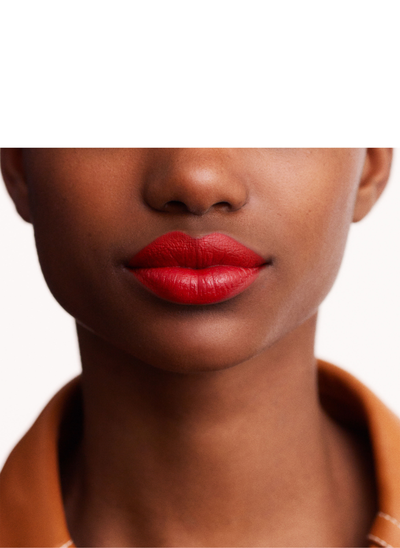 Rouge Hermès, Rouge à lèvres satiné HERMÈS 64 - rouge casaque