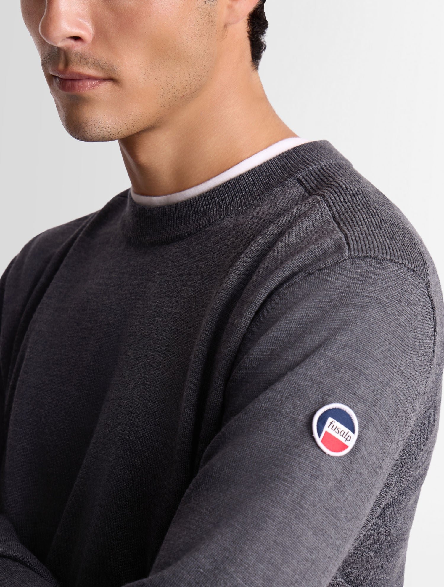 Pull joryn col rond coupe ajustée FUSALP Gris