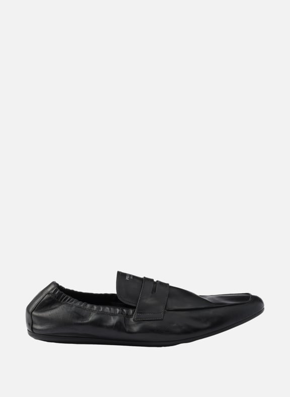 Mocassins en cuir effet vieilli shuffle Noir by PRADA PRADA Mocassins en cuir effet vieilli shuffle Noir