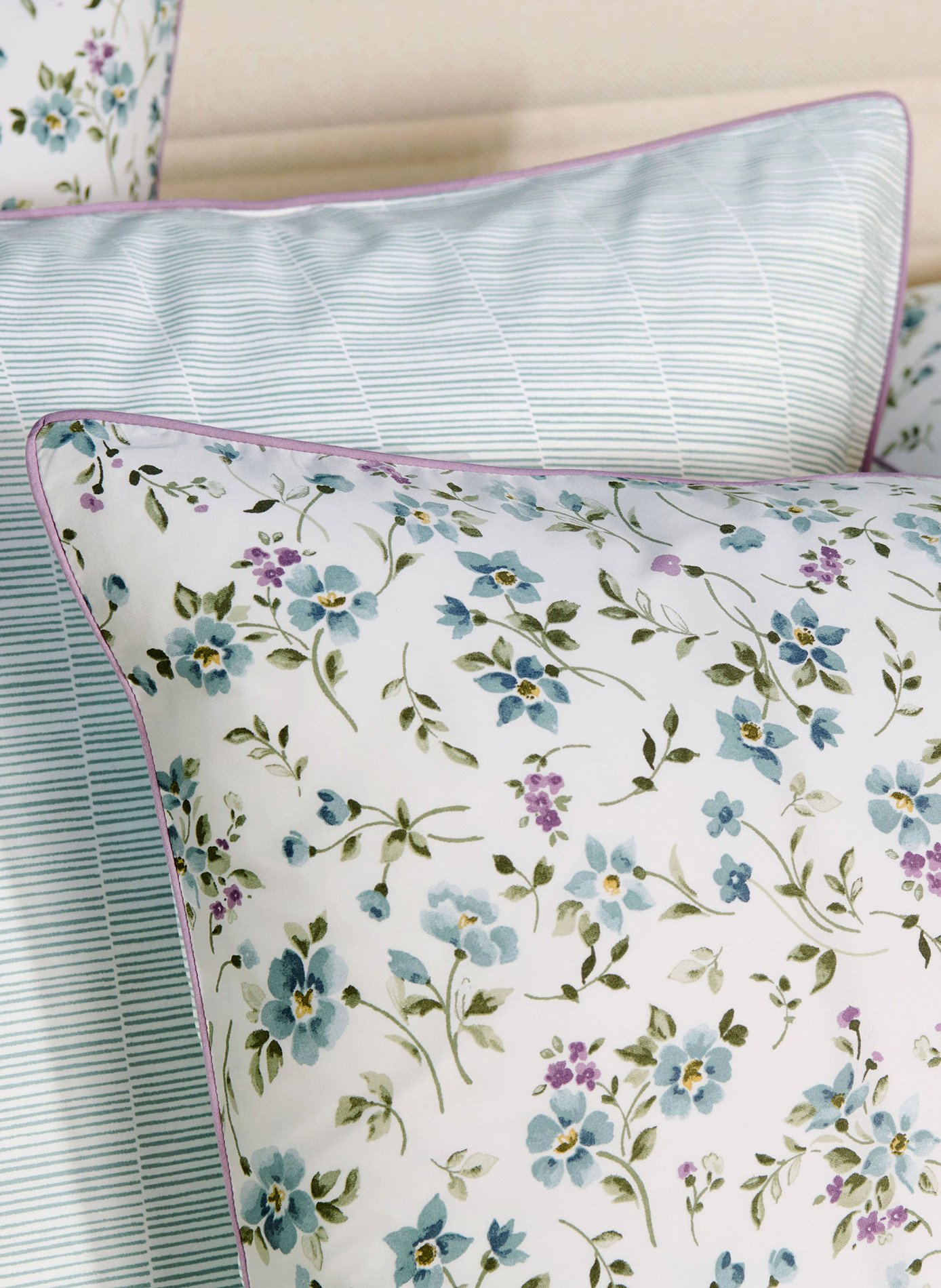 TAIE D'OREILLER Fugace ANNE DE SOLENE Bleu