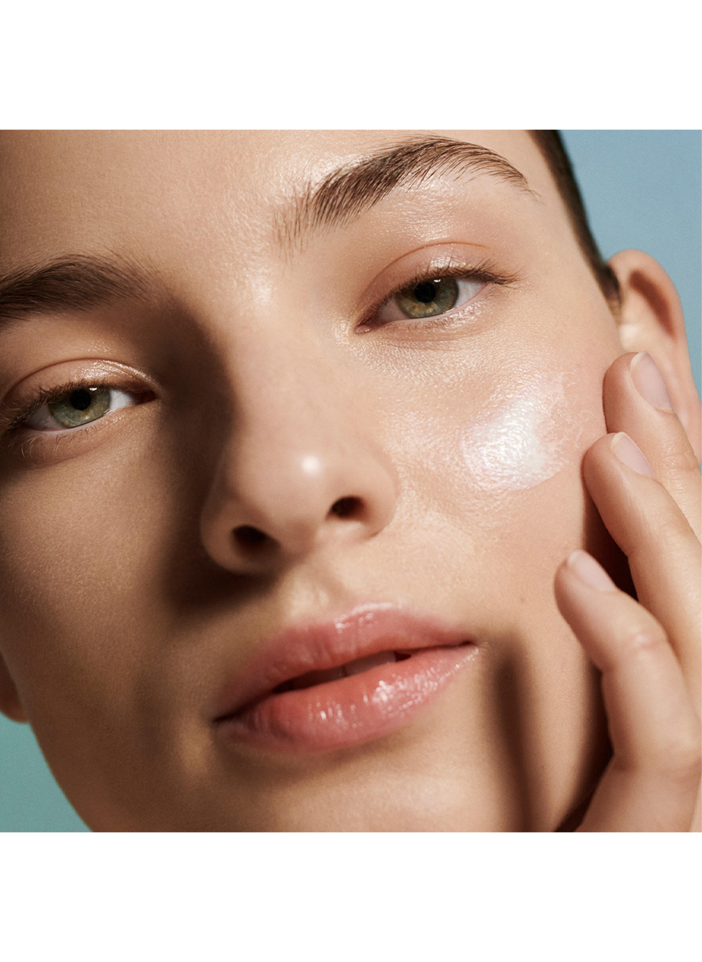 The SPF 50 UV Protecting Fluid 50ml LA MER No color