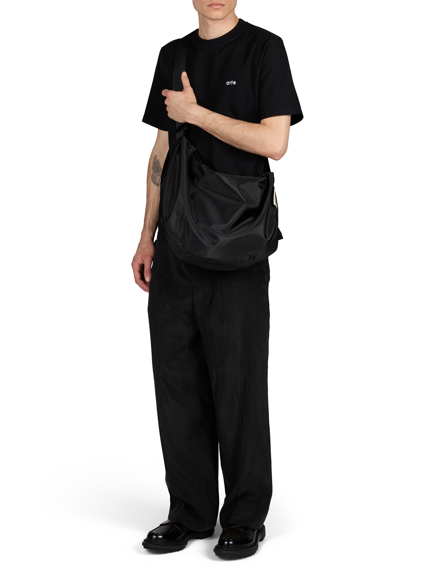 Sac zip porté croisé AY STUDIOS Noir