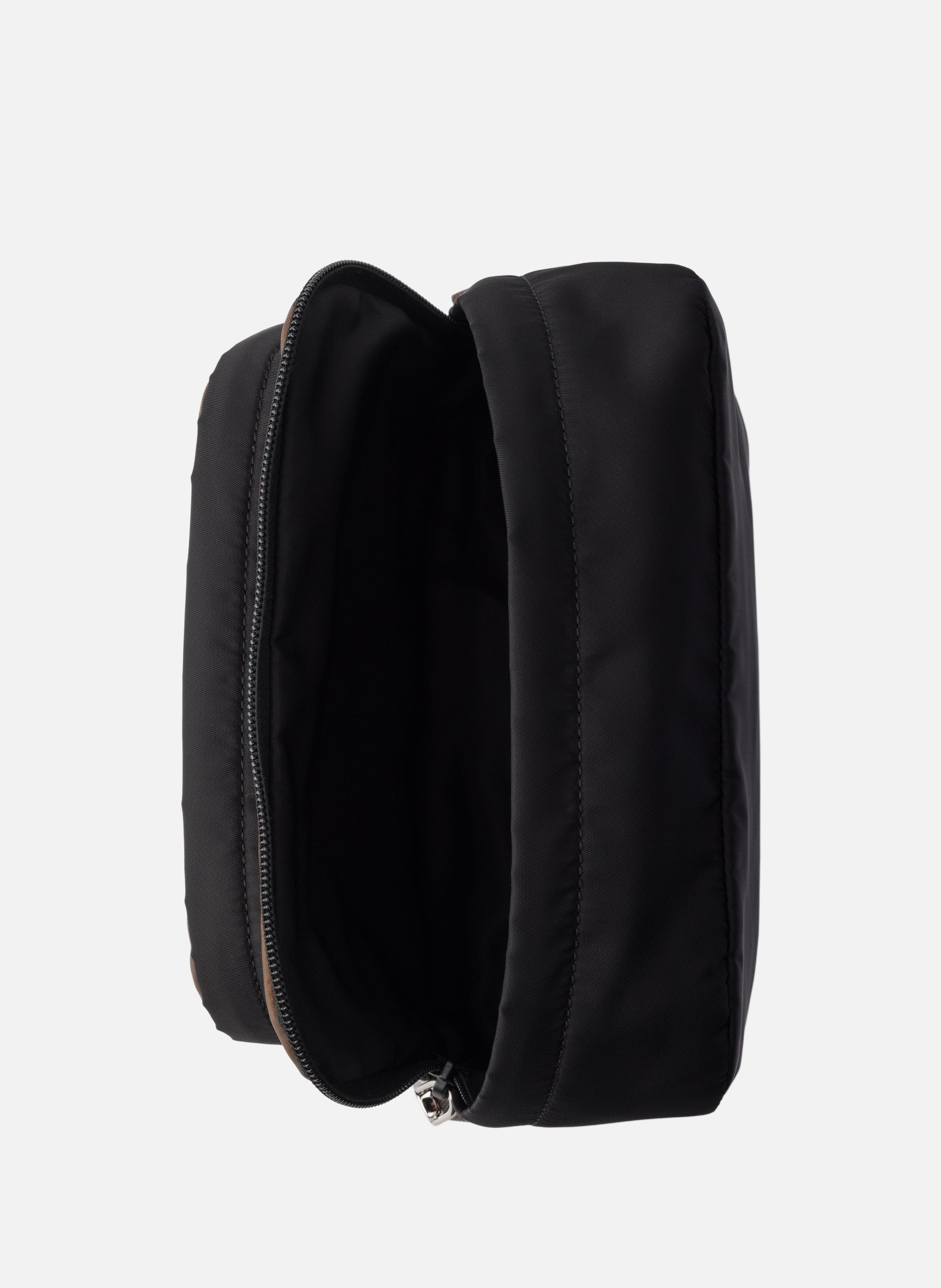 Pochette en re-nylon PRADA Noir