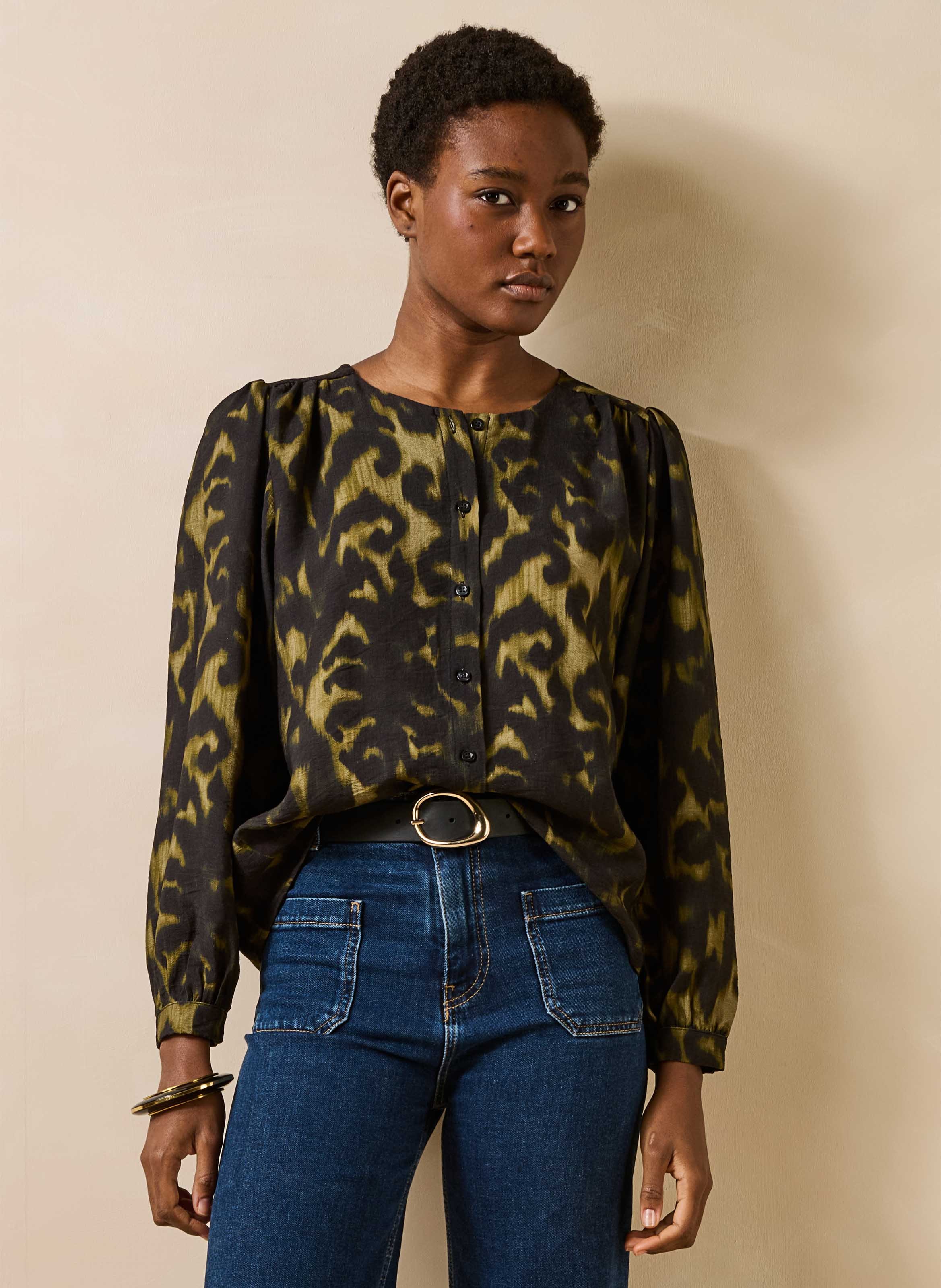Rechte blouse met ronde hals en dierenprint LA FEE MARABOUTEE Groen