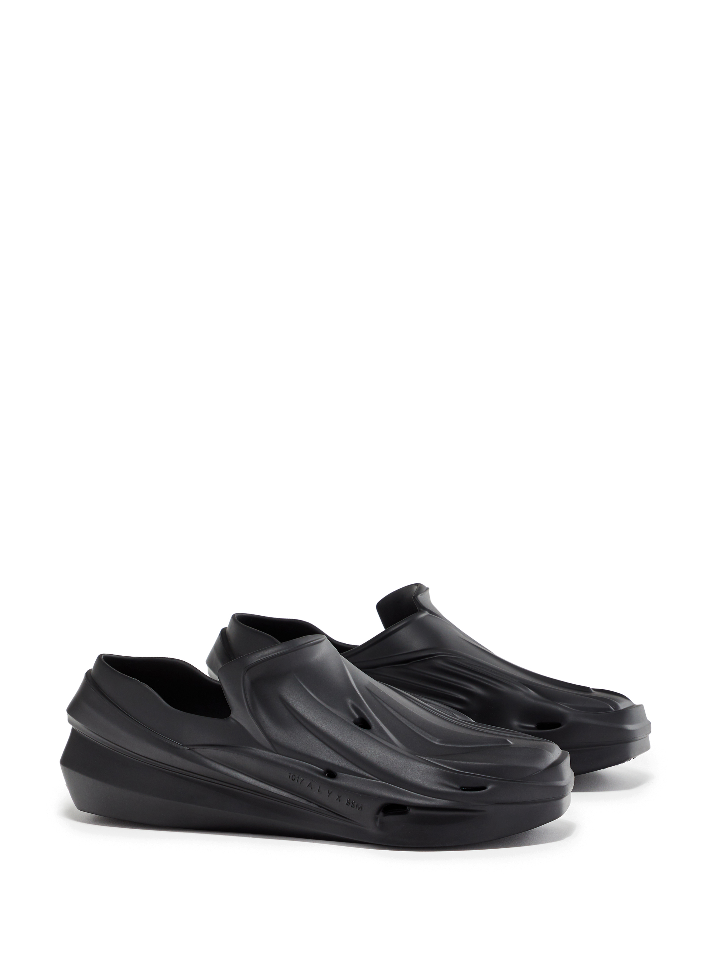 Slip on Mono