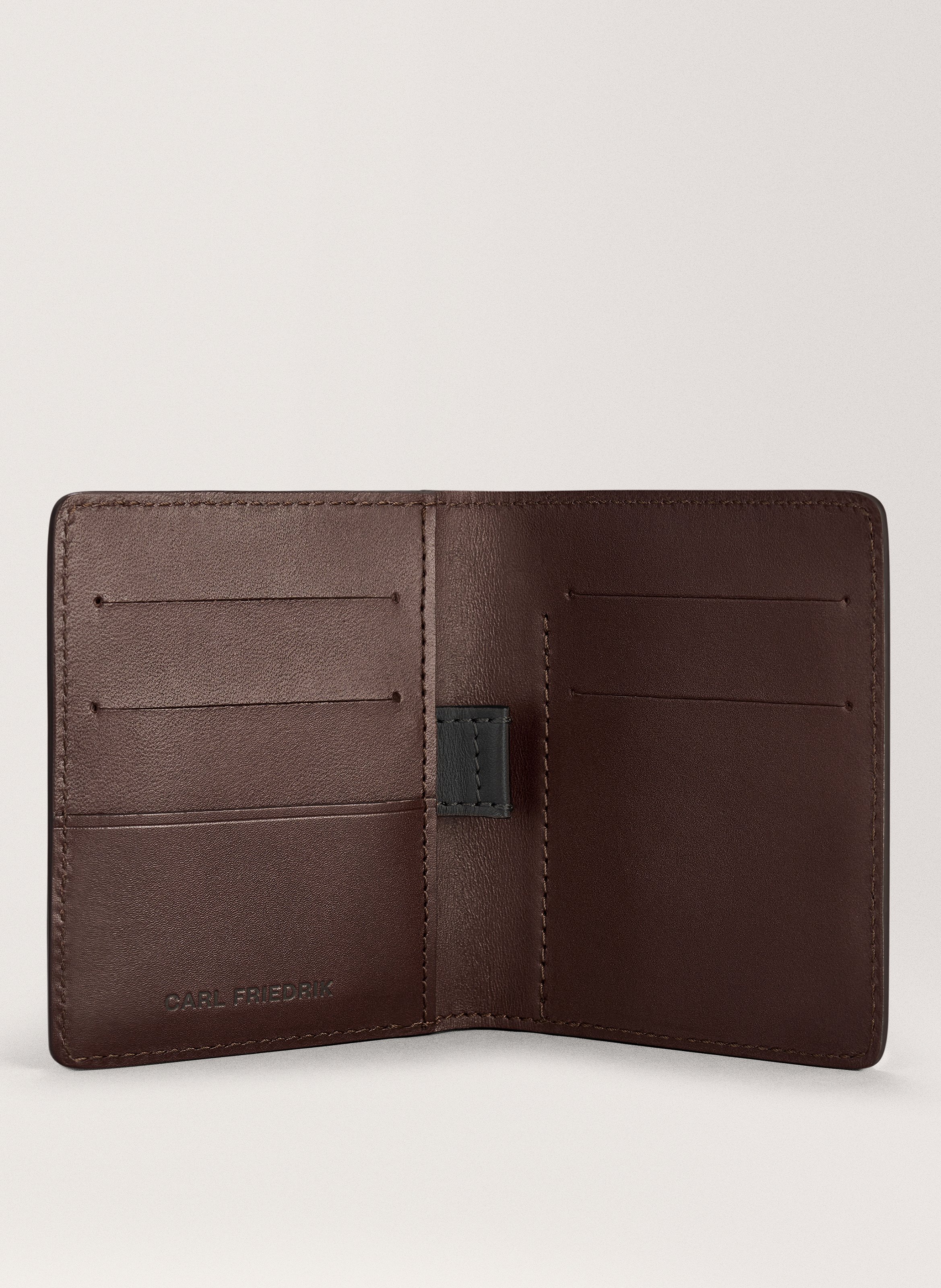 Portefeuille 'walden' en cuir vachetta CARL FRIEDRIK Marron