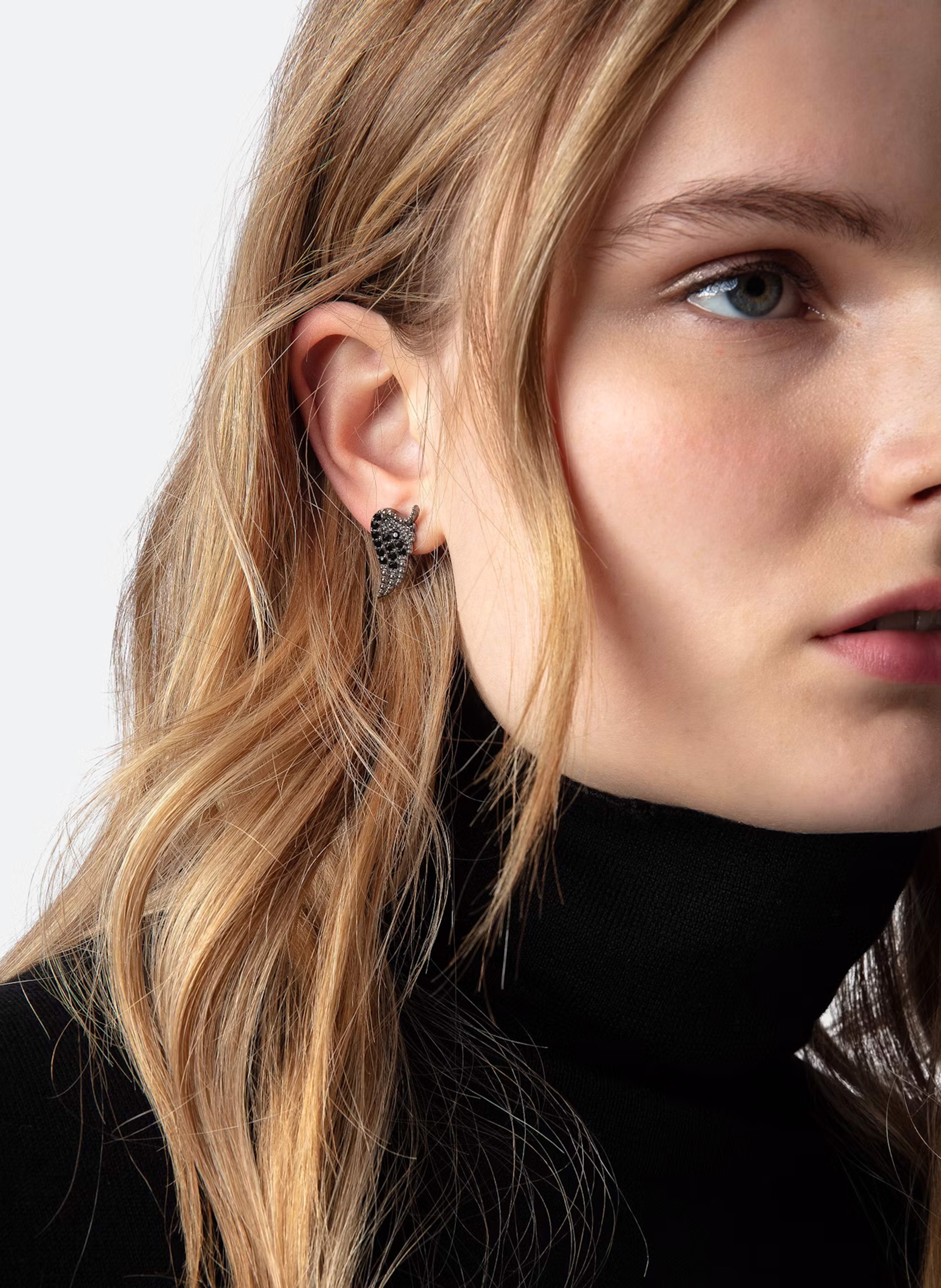 Boucles d'oreilles percées en laiton rock Gris