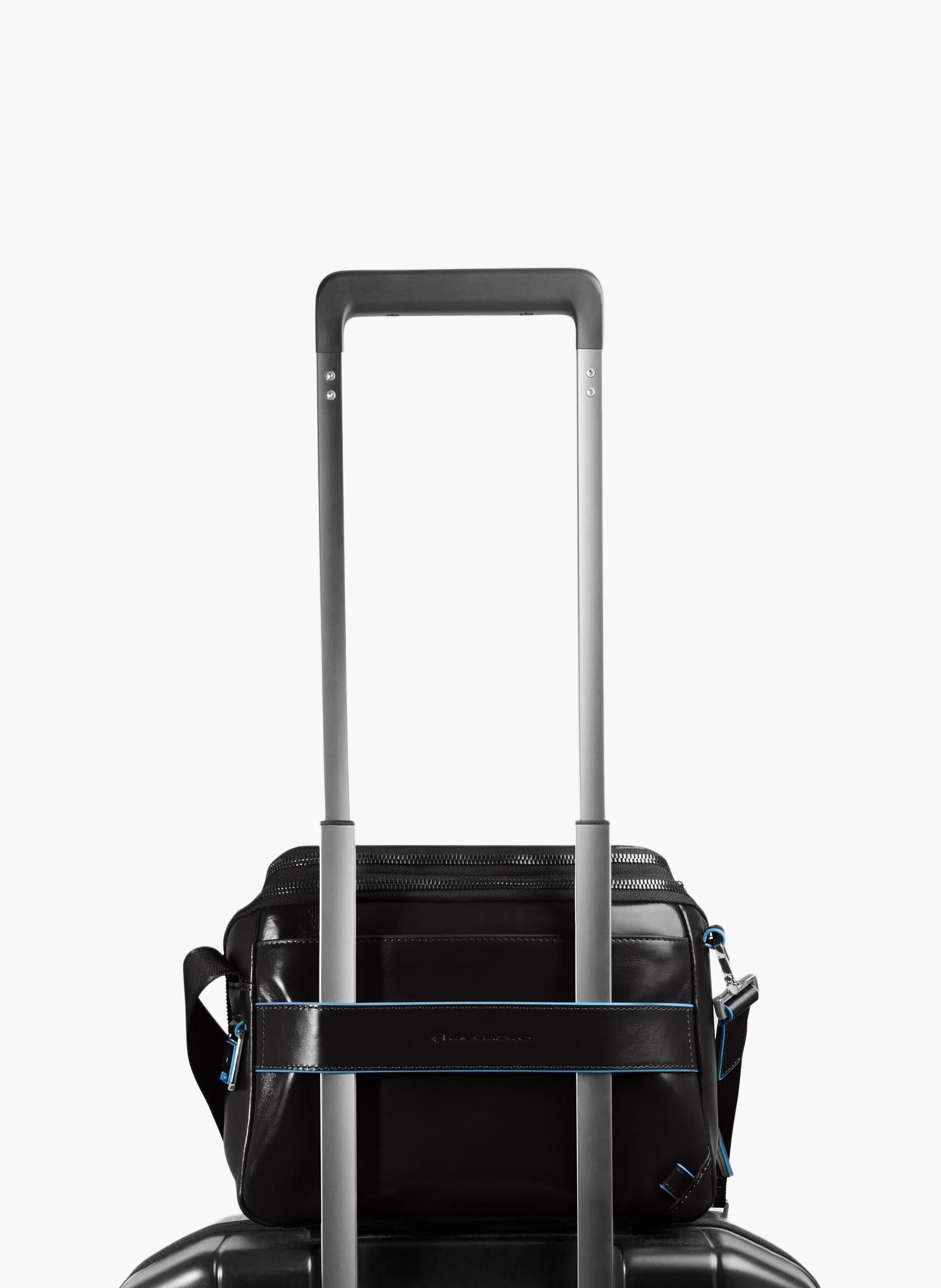 Sac bandoulière homme personnalisable PIQUADRO Noir